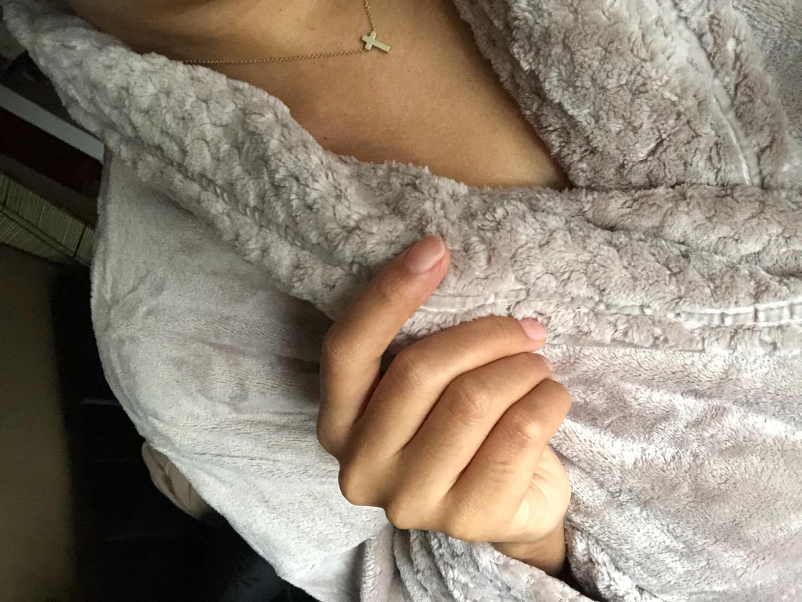 Women's Plush Soft Warm Fleece Bathrobe Robe RH1591 customer photo 1