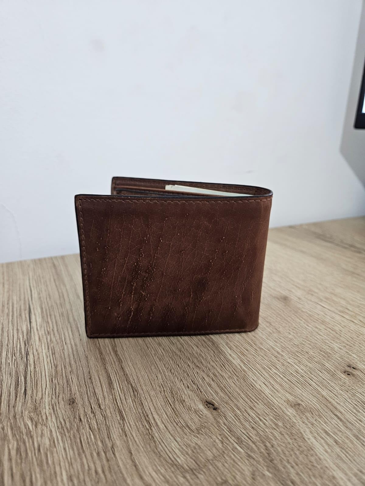 Fossil Men's Wallet, Derrick Leather RFID-Blocking Wallet, Bifold with Flip ID, Brown customer photo 1