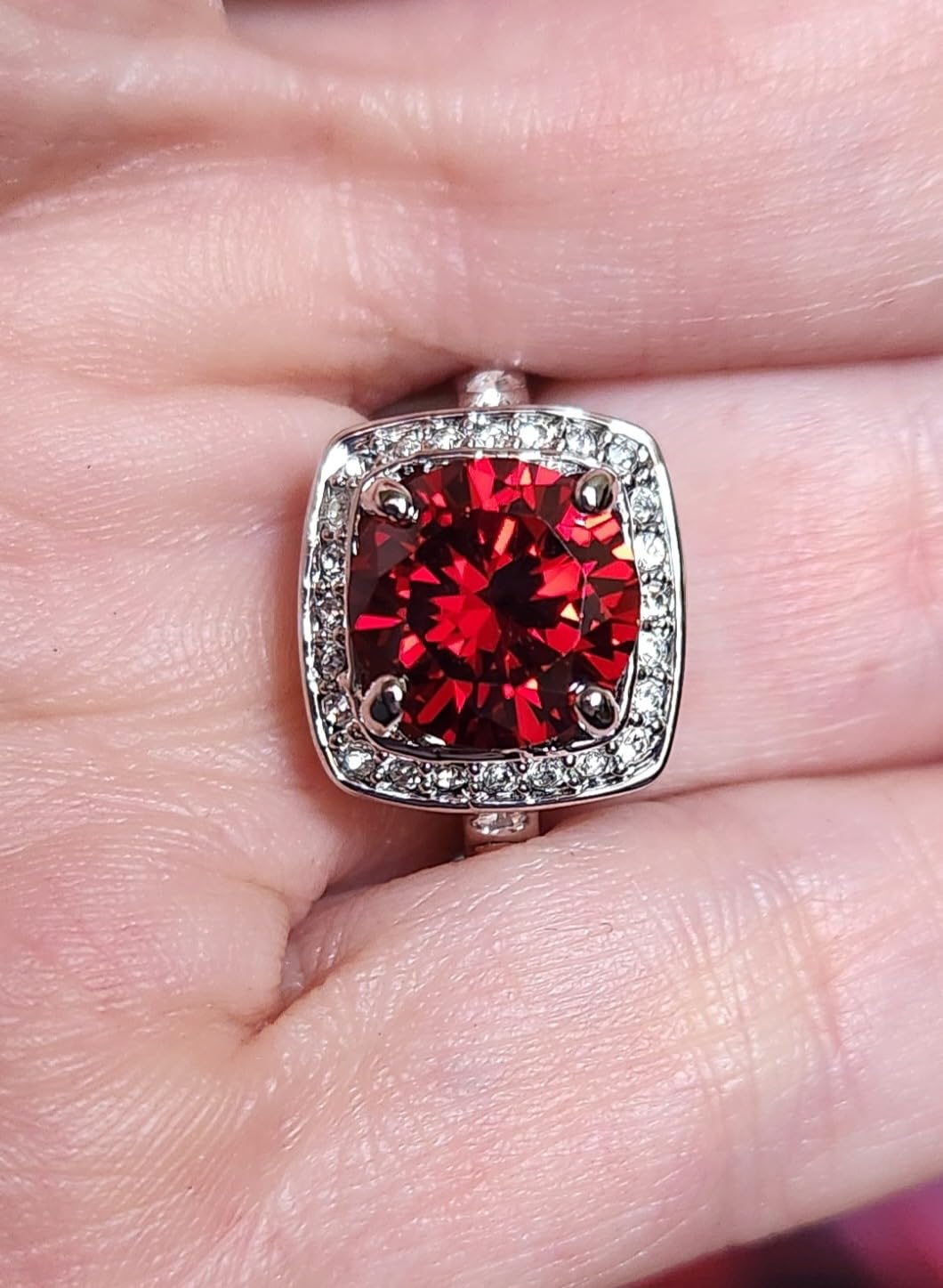 Yellow Shinning Cubic Zirconia Topaz Rings For Women 18K Rose Gold Plated customer photo 2