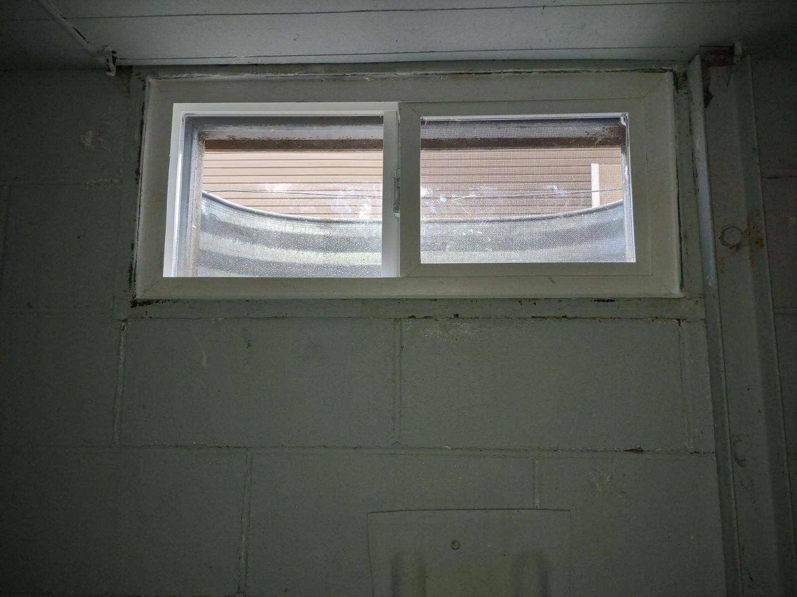 VBSI3222PR Vinyl Basement Slider Window, 32