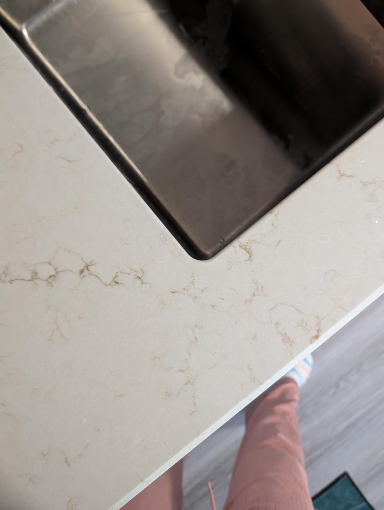 White Tones Quartz Countertop Repair Kit - HIMG Surface Repair customer photo 1
