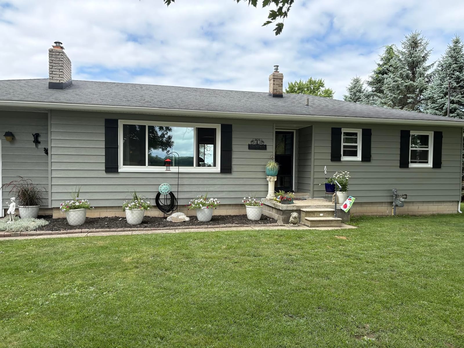 Ekena Millwork Lifetime Vinyl LJ4S14X05500BL Standard Four Board Joined, Board-n-Batten Vinyl Shutters, w/Installation Shutter-Lok's & Matching Screws (Per Pair), 14