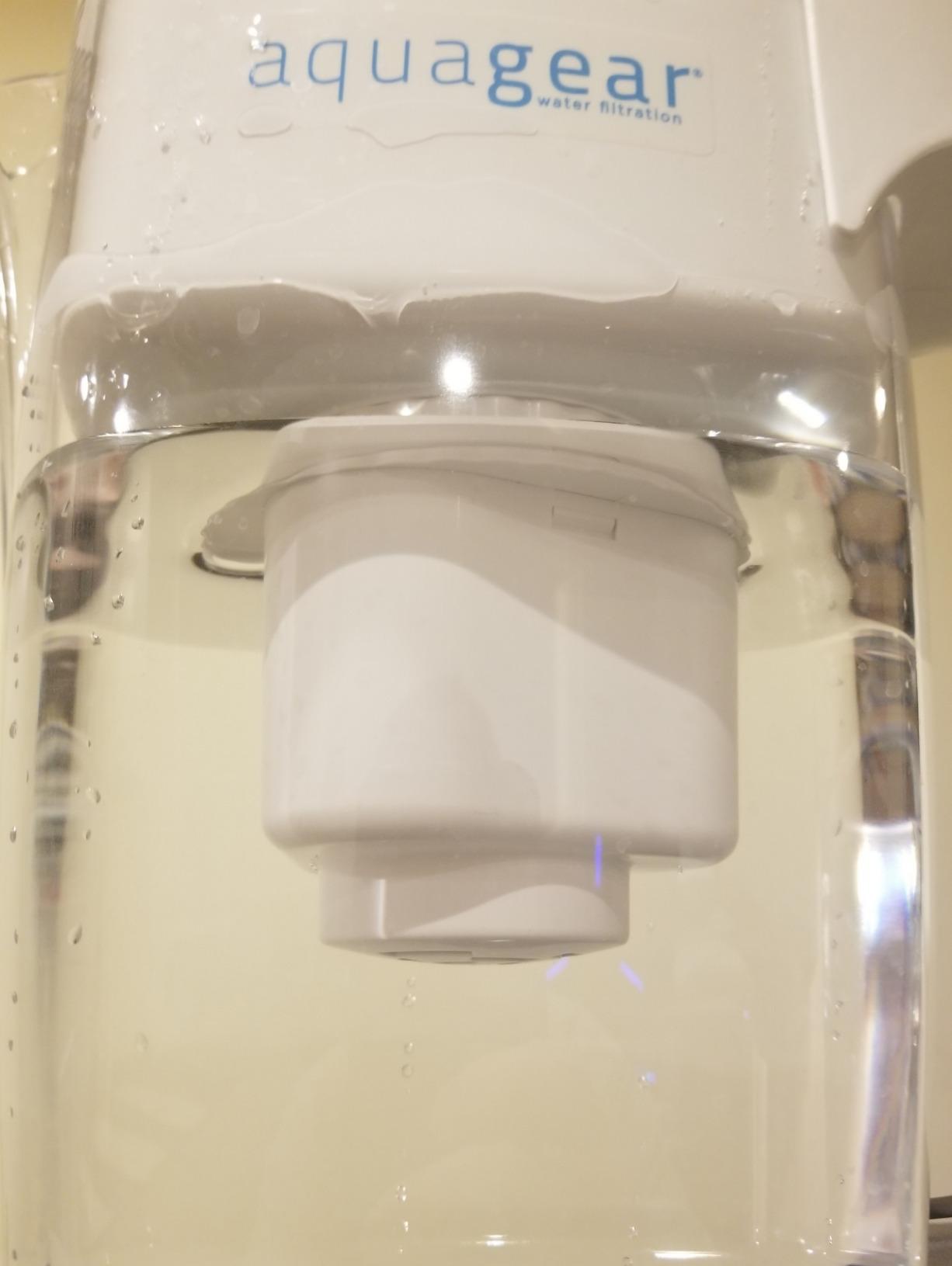 Aquagear Water Filter Pitcher - Lead, Chlorine, PFOA/PFOS, Microplastics Filter, 10 Cup, 120 Gallon Filter Life - Filter Media Made in USA customer photo 2