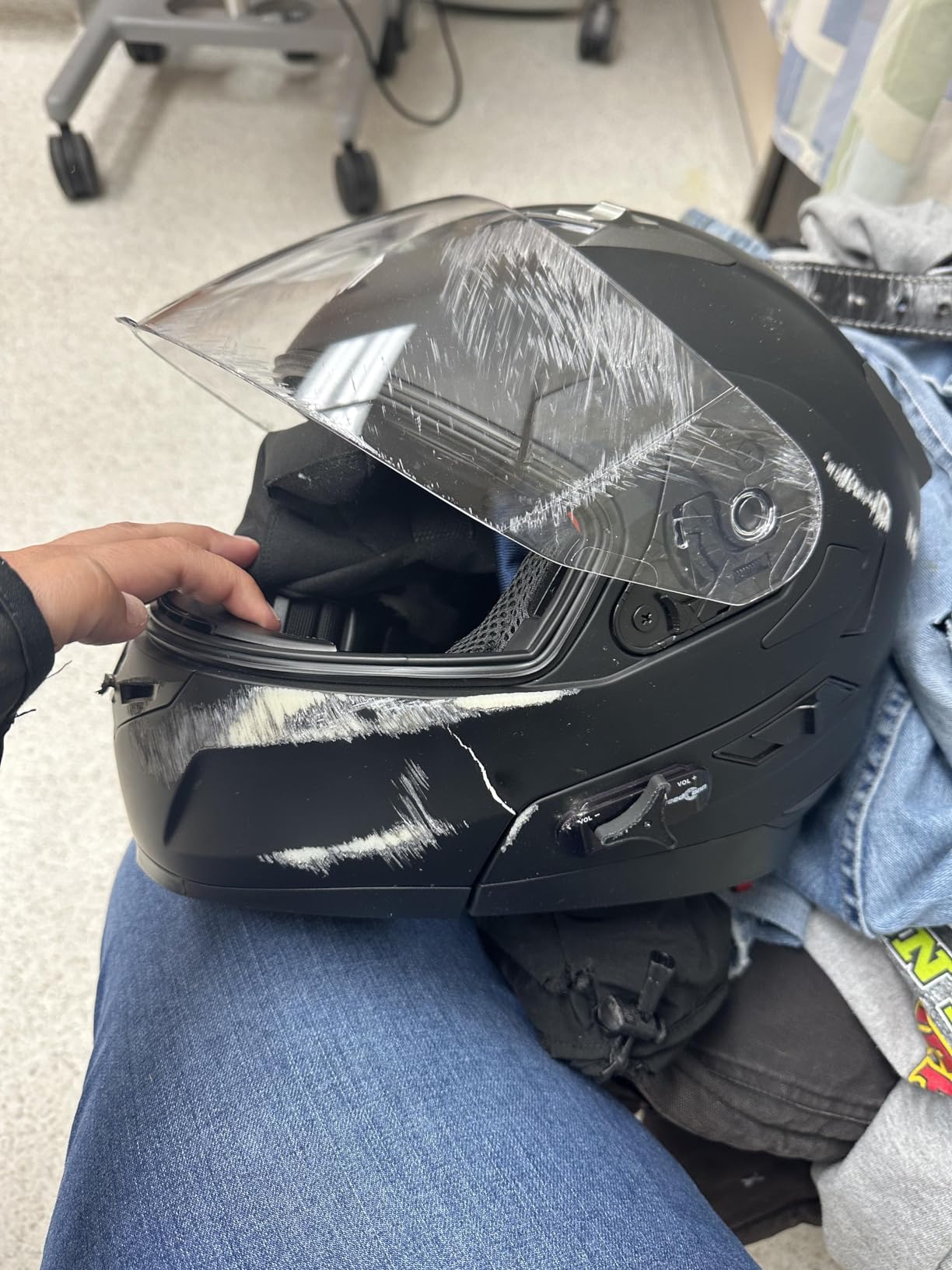 ILM Bluetooth Integrated Modular Motorcycle Helmet 953/953Pro/953Max customer photo 2