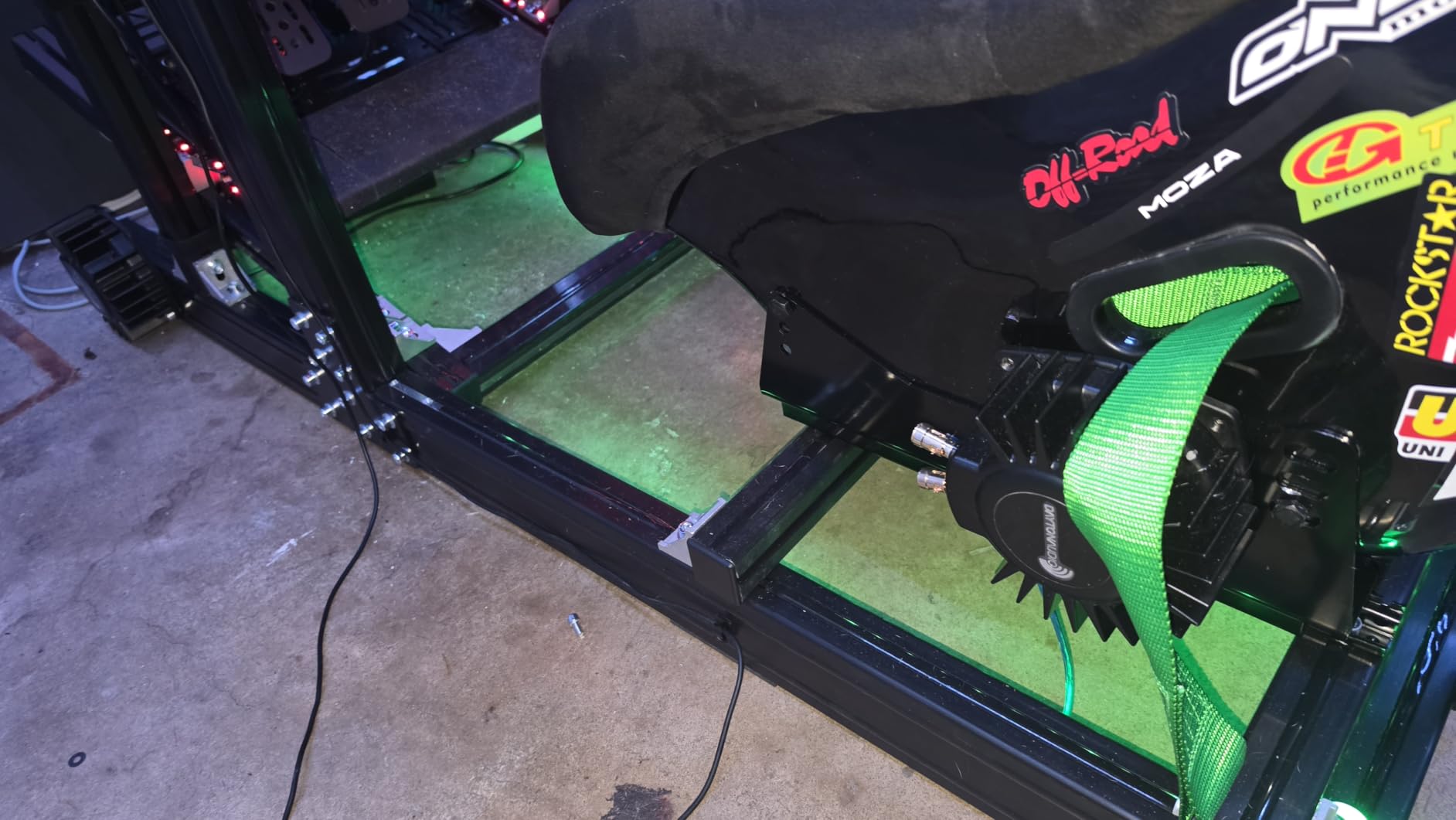 Dayton Audio BST-1 High Power Pro Tactile Bass Shaker 50 Watts RMS, 4 Ohms customer photo 2