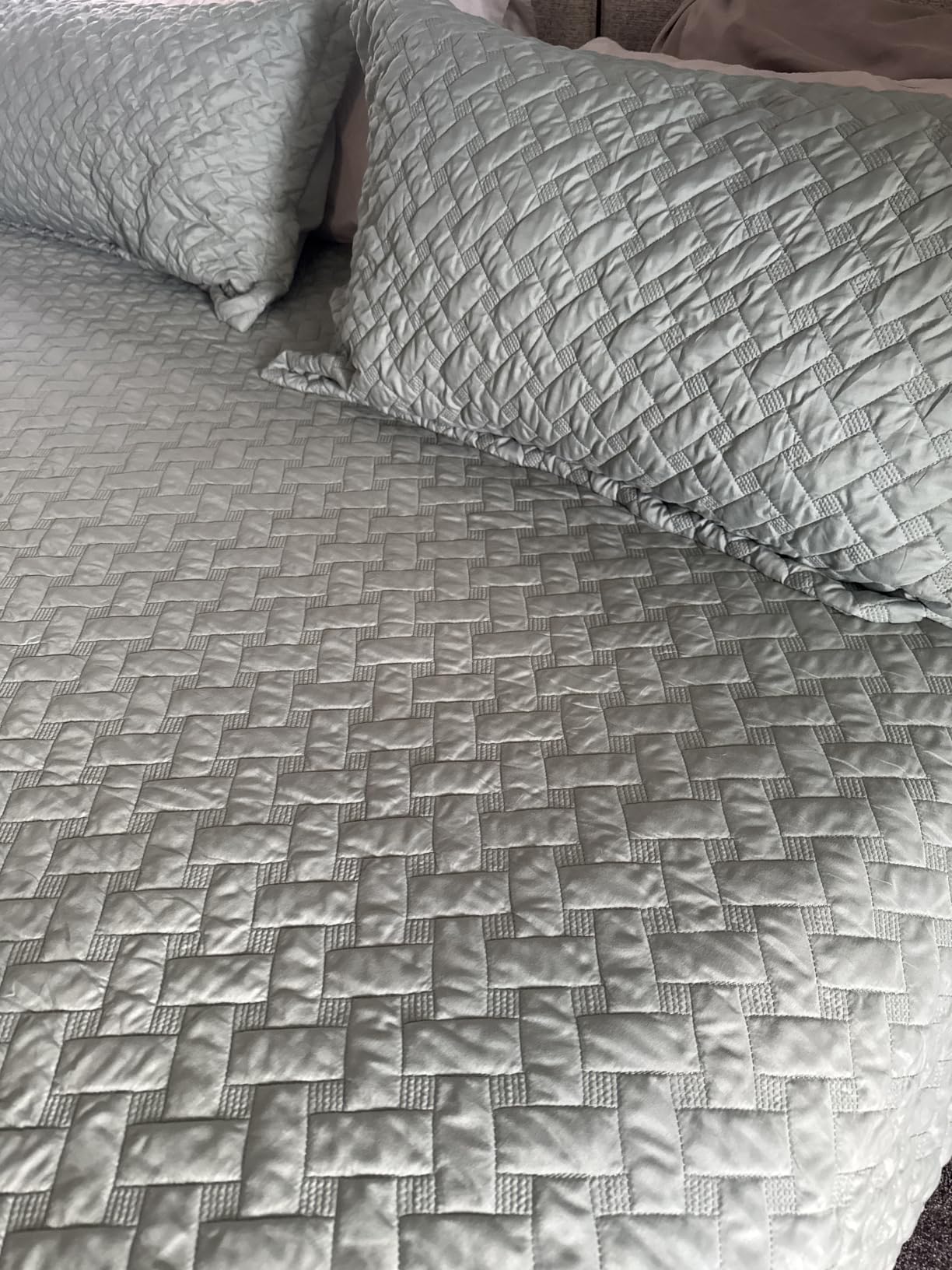 Bedsure Quilts Queen Size - Grey Bedspreads Queen Size with Basket Weave Pattern, Soft Quilt Bedding Set, Lightweight Comforter Set Coverlet for All Seasons with 2 Pillow Shams (90