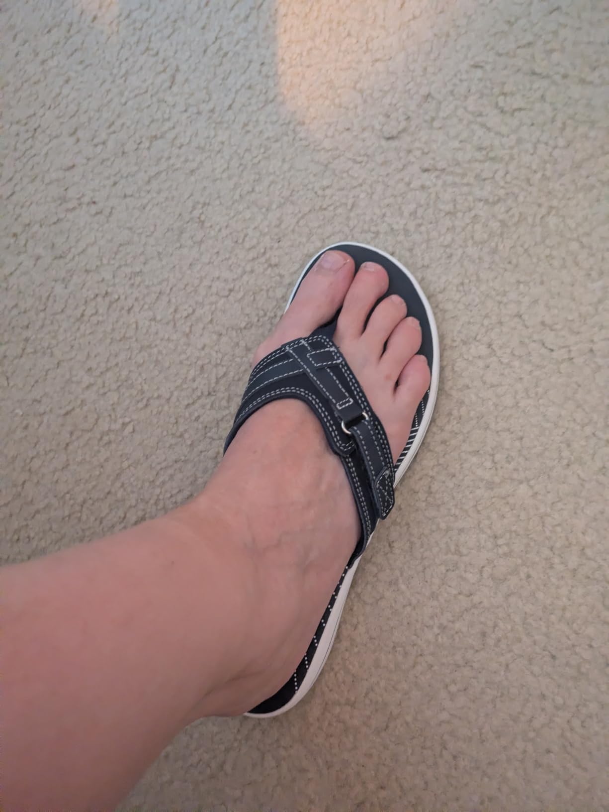 Clarks Women's Breeze Sea Flip-Flop customer photo 2