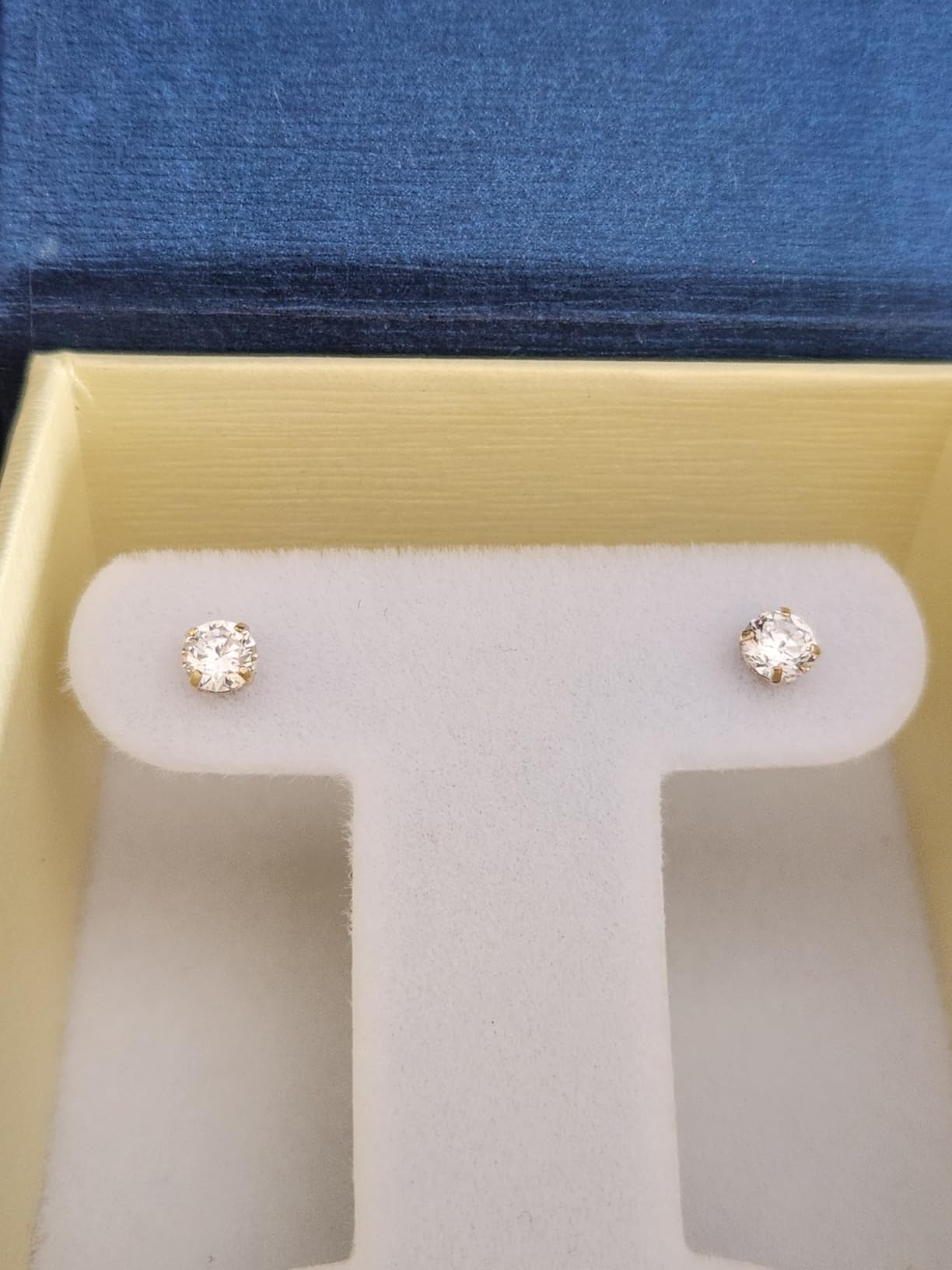 14k Yellow Gold Solitaire Round Cubic Zirconia Stud Earrings - Pushbacks customer photo 2