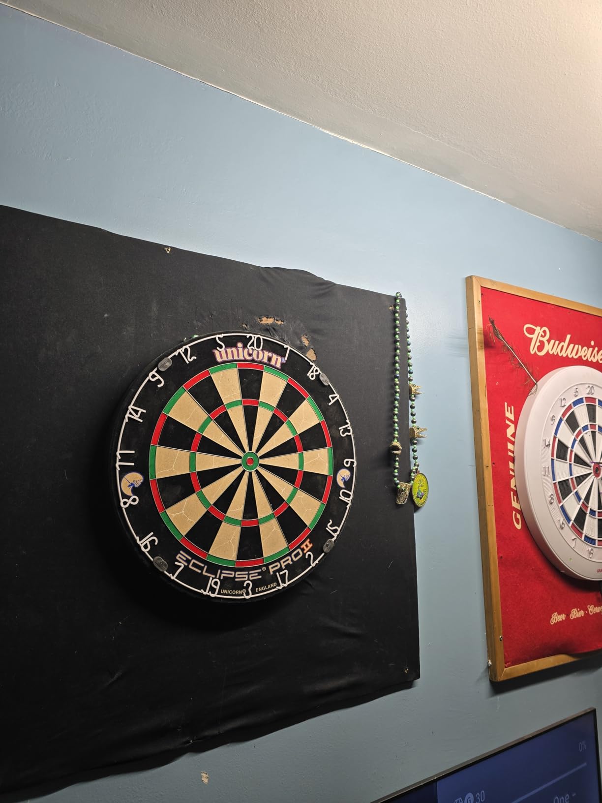 Unicorn Eclipse Pro 2 Bristle Steel Tip Dartboard with American Legend Dartboard Cabinets customer photo 1