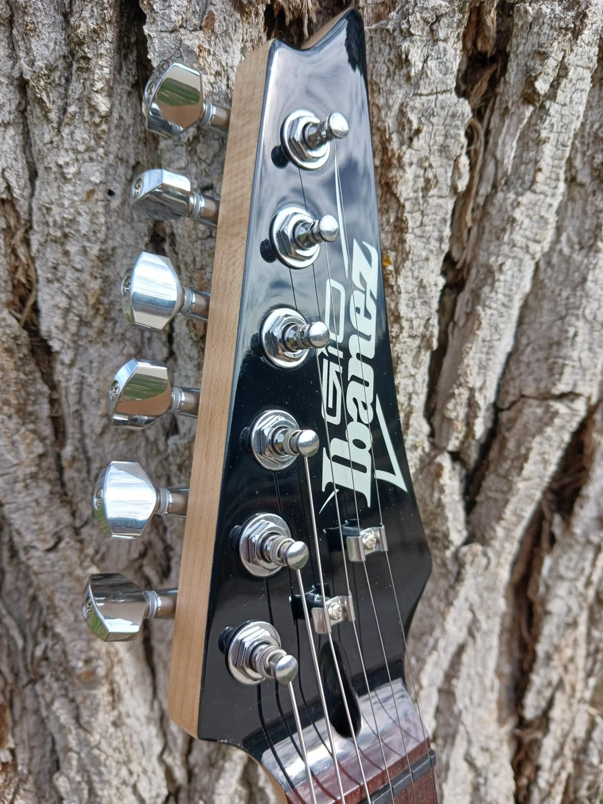 Ibanez GIO Series GRX70QA - Transparent Emerald Burst | Standard electric guitar with poplar body, maple neck and floating tremolo bridge customer photo 2