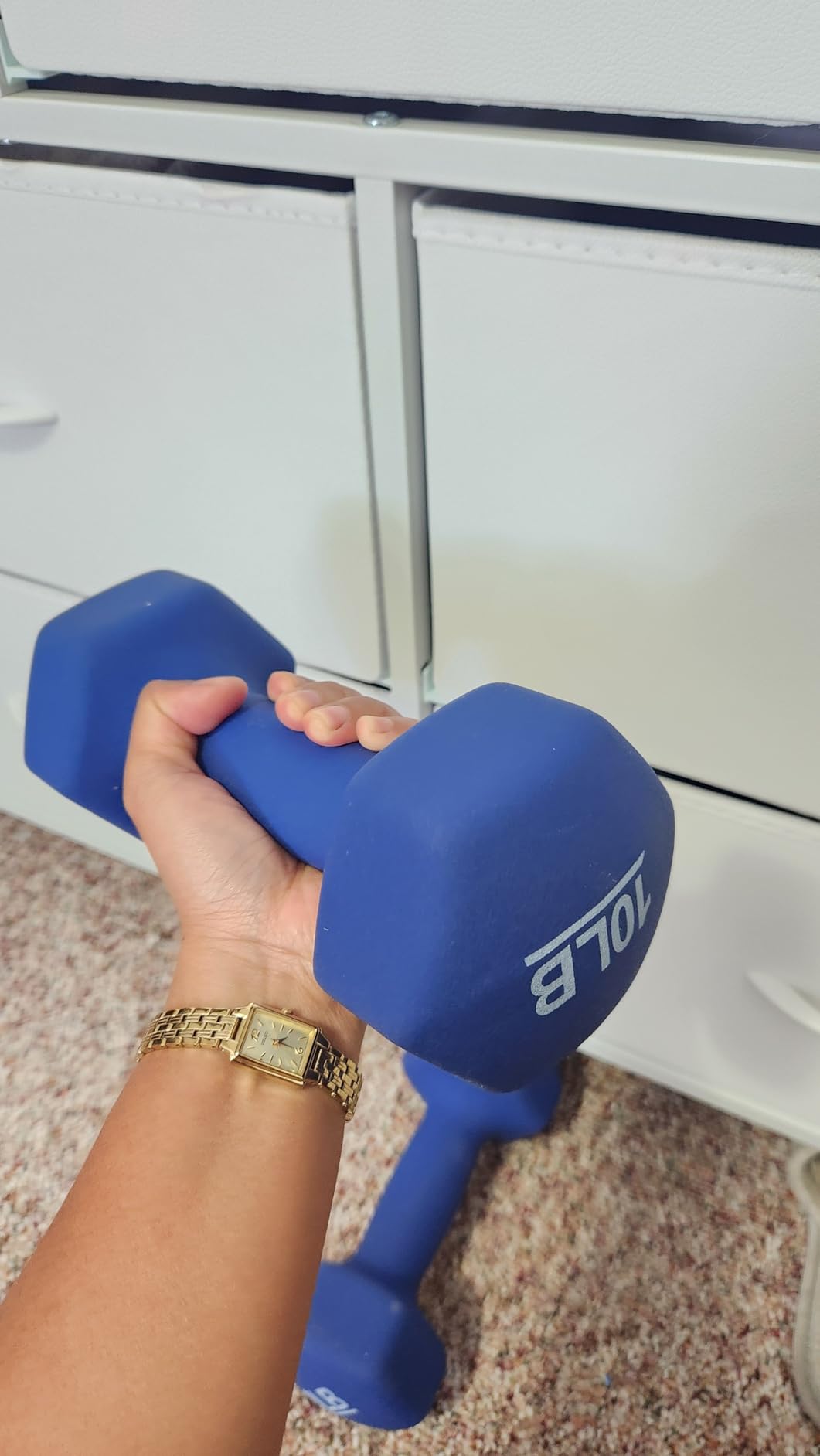 Amazon Basics Neoprene Dumbbell Hand Weights for Exercise and Muscle Toning customer photo 2
