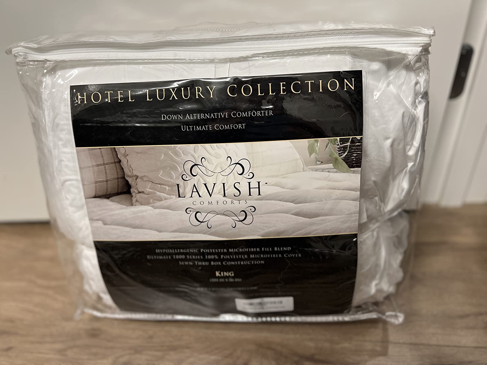 Down Alternative Comforter Queen Size - Fluffy Duvet Insert - Puffy Premium All Season Winter - Luxury Breathable Hotel Plush Comforter - Queen, White, 86x86 inches - Eco-Compressed Packing customer photo 1