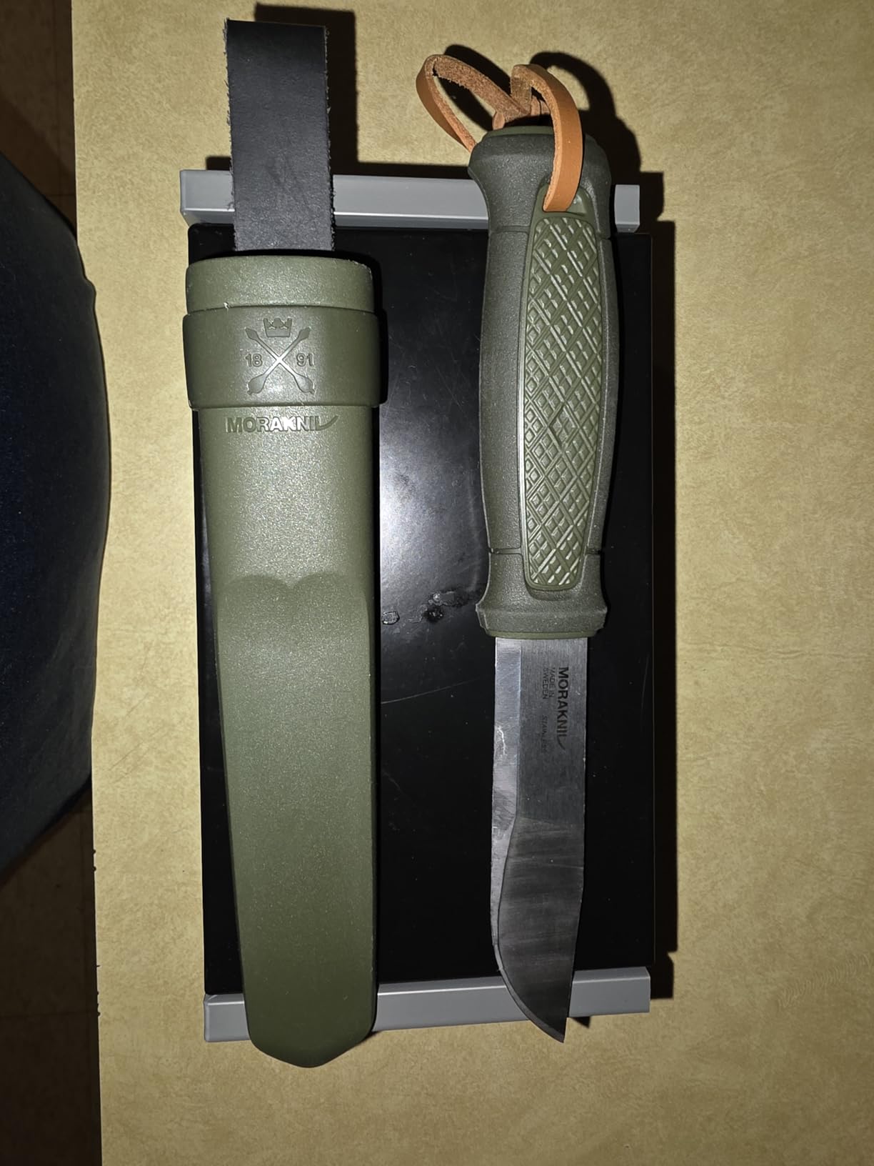 Morakniv Kansbol Fixed Blade Knife with Sandvik Stainless Steel Blade customer photo 2