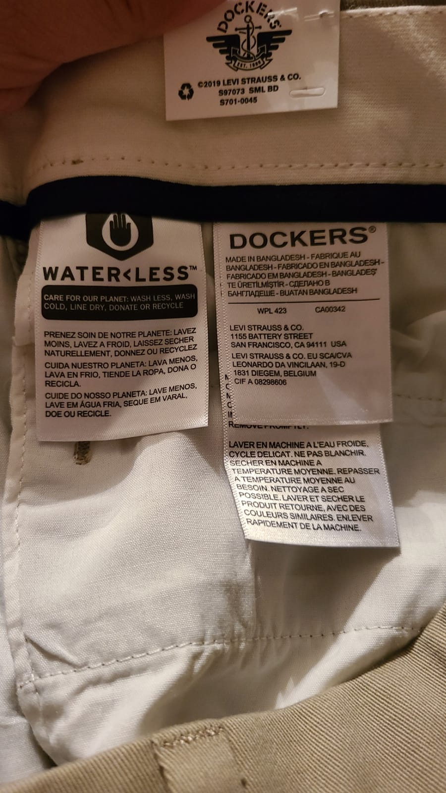 Dockers Men's Classic Fit Easy Khaki Pants (Regular and Big & Tall) customer photo 1