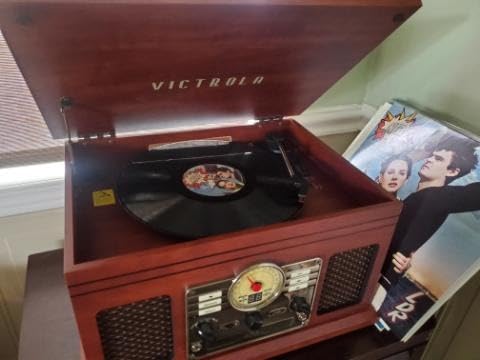 Victrola Quincy - 6-in-1 Bluetooth Record Player - Espresso | Plays vinyl, CD, cassette and FM radio through built-in stereo speakers, Bluetooth and aux streaming, headphone jack customer photo 1