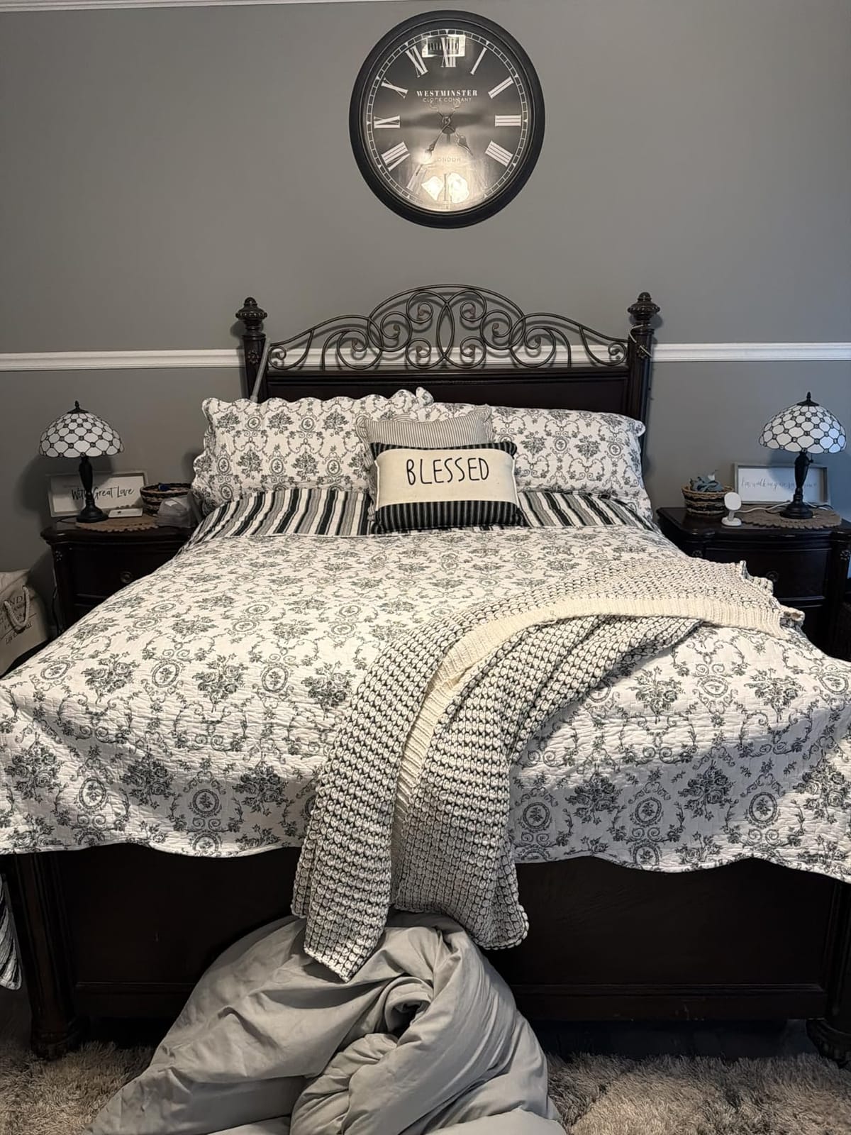 Cozy Line Home Fashions French Medallion 100% Cotton Bedding Quilt Set, Beige Ivory Rose Flower Reversible Coverlet Bedspread (Cream Eggnog, Queen -3 piece) customer photo 2