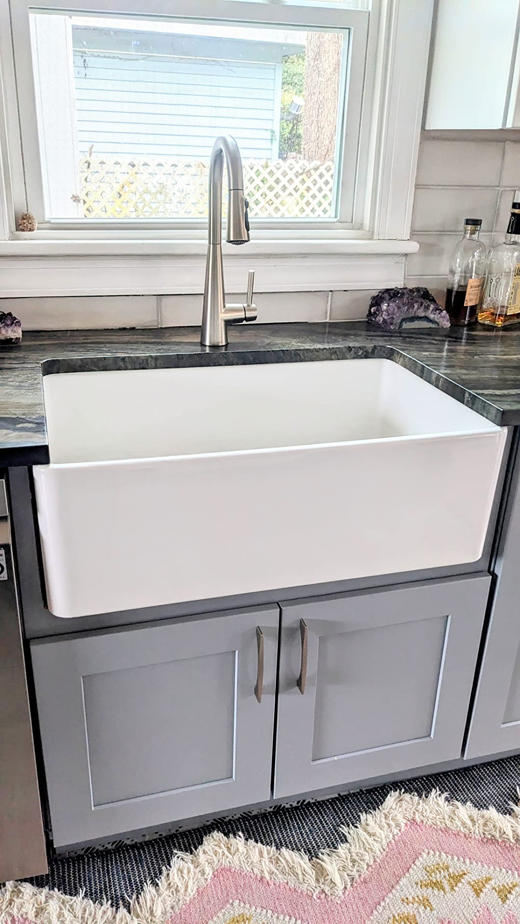 BOCCHI Classico Farmhouse Apron Front Fireclay 30 in. Single Bowl Kitchen Sink with Protective Bottom Grid and Strainer in White customer photo 1