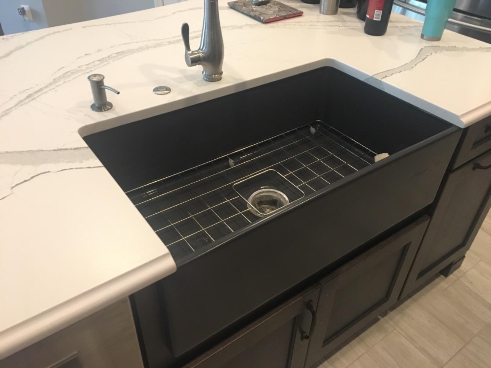 BOCCHI Contempo Farmhouse Apron Front Fireclay 27 in. Single Bowl Kitchen Sink with Protective Bottom Grid and Strainer in White customer photo 2