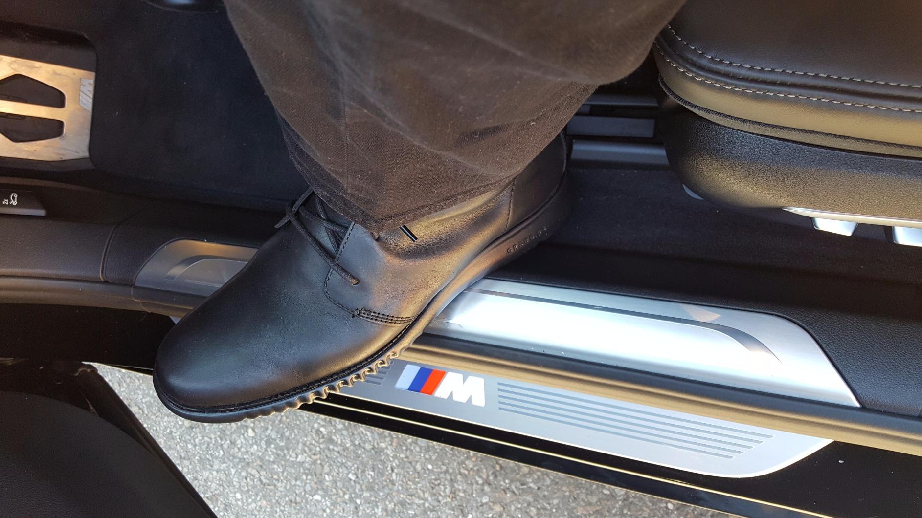 Cole Haan Men's 2.zerogrand Chukka customer photo 1