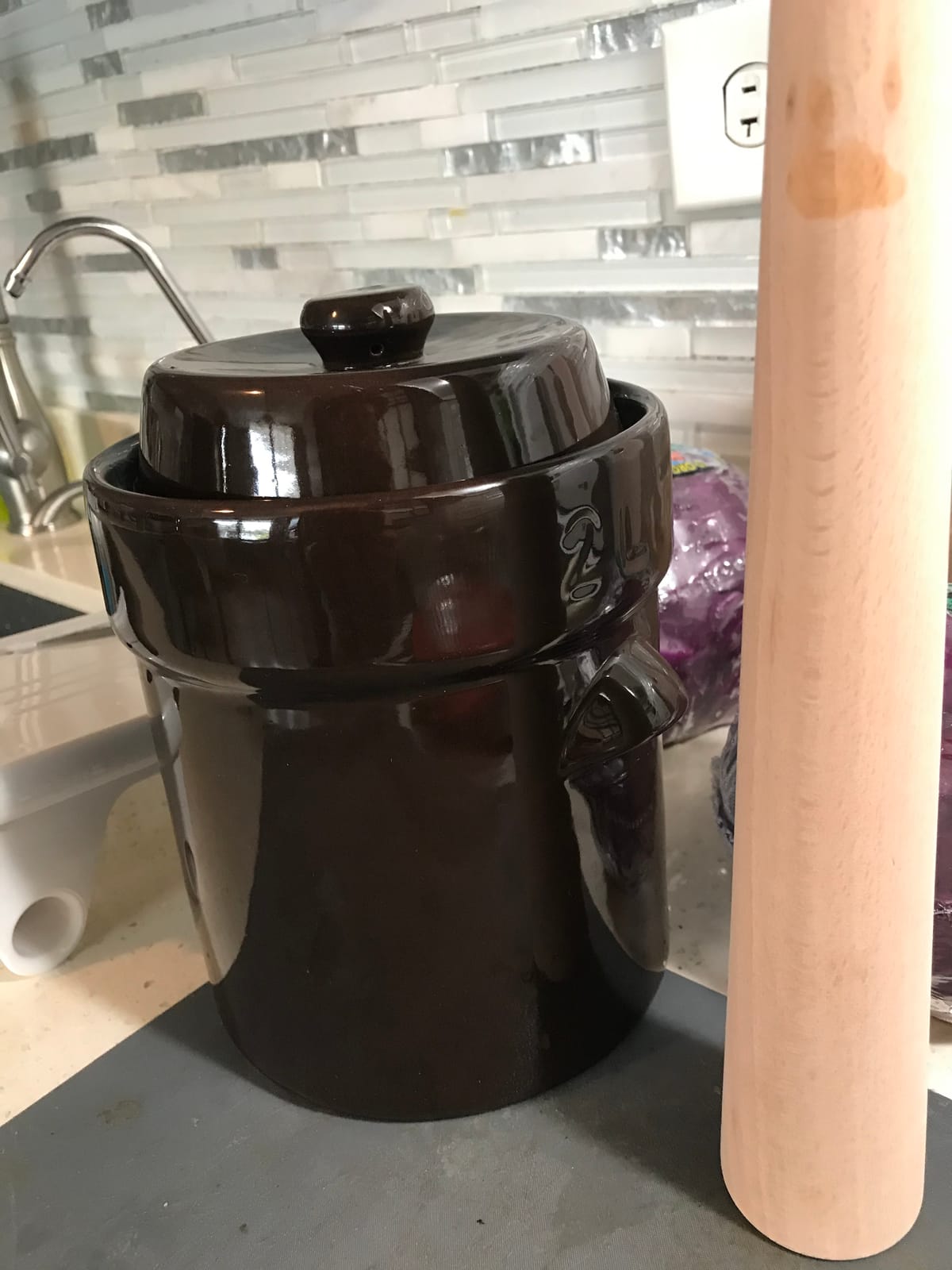 Fermentation Crock 1/2 Gallon - Sauerkraut Crock with Weights & Pounder | Ceramic Fermenting Crock Kit for Pickling Cabbage Kimchi Vegetables - 4 Liter Fermentation Jar - Stoneware Pickle Pot customer photo 2