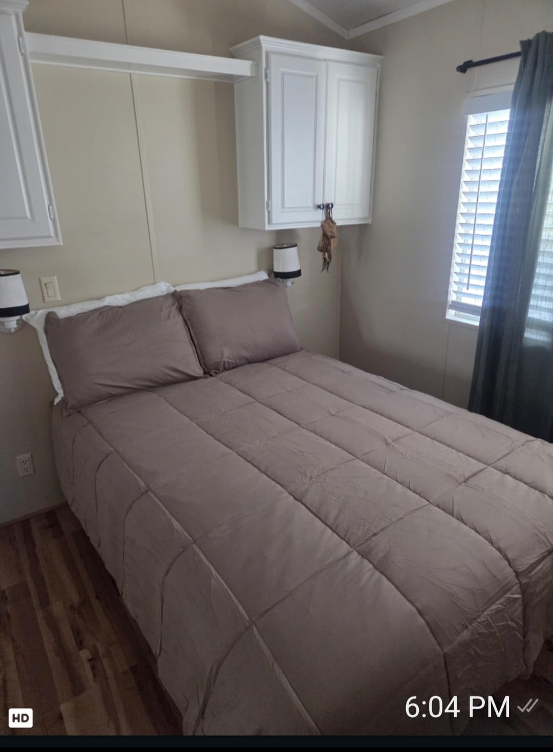 Bare Home Queen Comforter Set - 1800 Ultra Soft (Queen, Grey) | All-Season, Breathable, Hypoallergenic, Premium 1800, Warm, Cozy customer photo 2