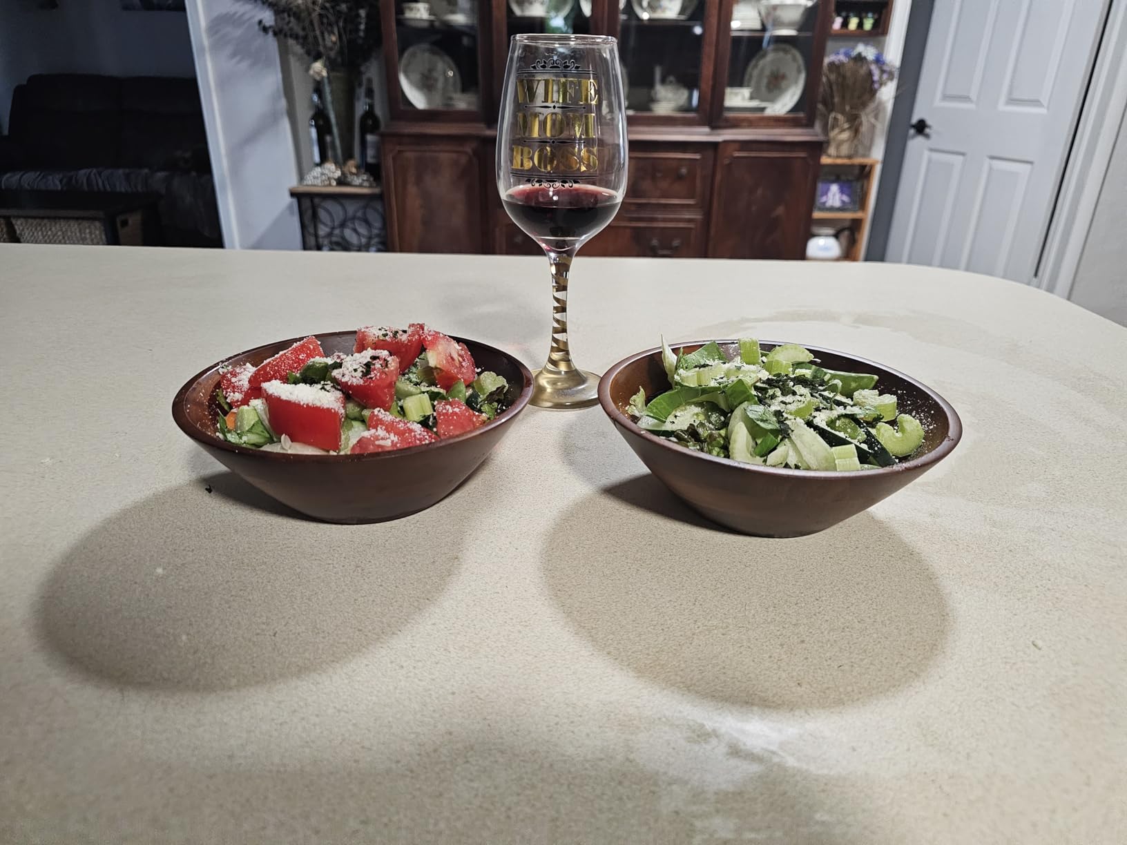 AIDEA Acacia Wooden Serving Bowls, 7 Inch Set of 4 for Salad, Soup, Noodle and More customer photo 1