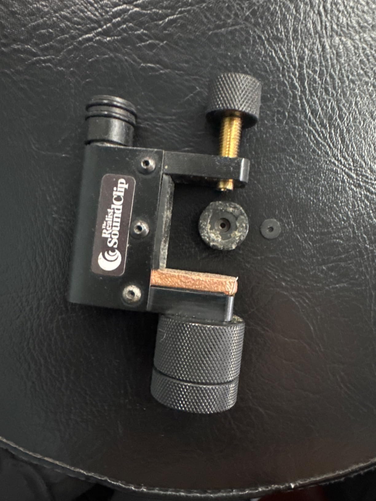 Realist RLSTVSC - SoundClip Pickup for Violin and Viola - Reflects Instrument's True Sound - Easy to Mount - Sounds Great Instantly - Adjusting Placement Varies Tone Color and Sensitivity customer photo 2