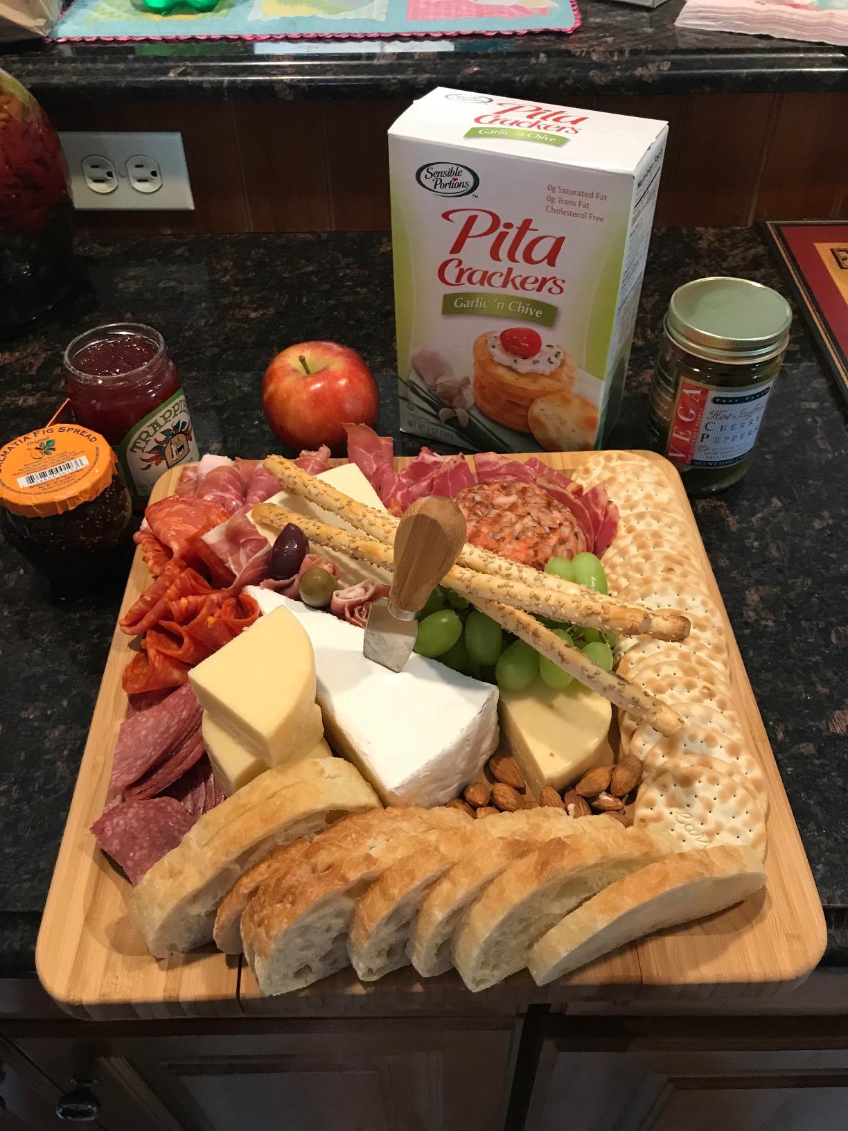 Charcuterie Board Gift Set, Bamboo Cheese Board With Cutlery, Includes Stainless Steel Serving Utensils, Cheese Platter and Serving Tray, Suitable for Wedding, Gift for Couples, and Housewarming Gifts customer photo 1