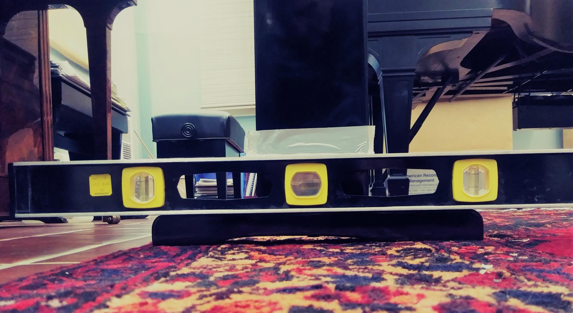 OnStage KB9503B Height-Adjustable Piano Bench (Acoustic Grand Pianos, Digital Keyboards, Synthesizers, Organs, Hydraulic Assisted, Padded, Tufted, Cushioned, Wood Base, Nonslip Rubber Feet, Black) customer photo 2