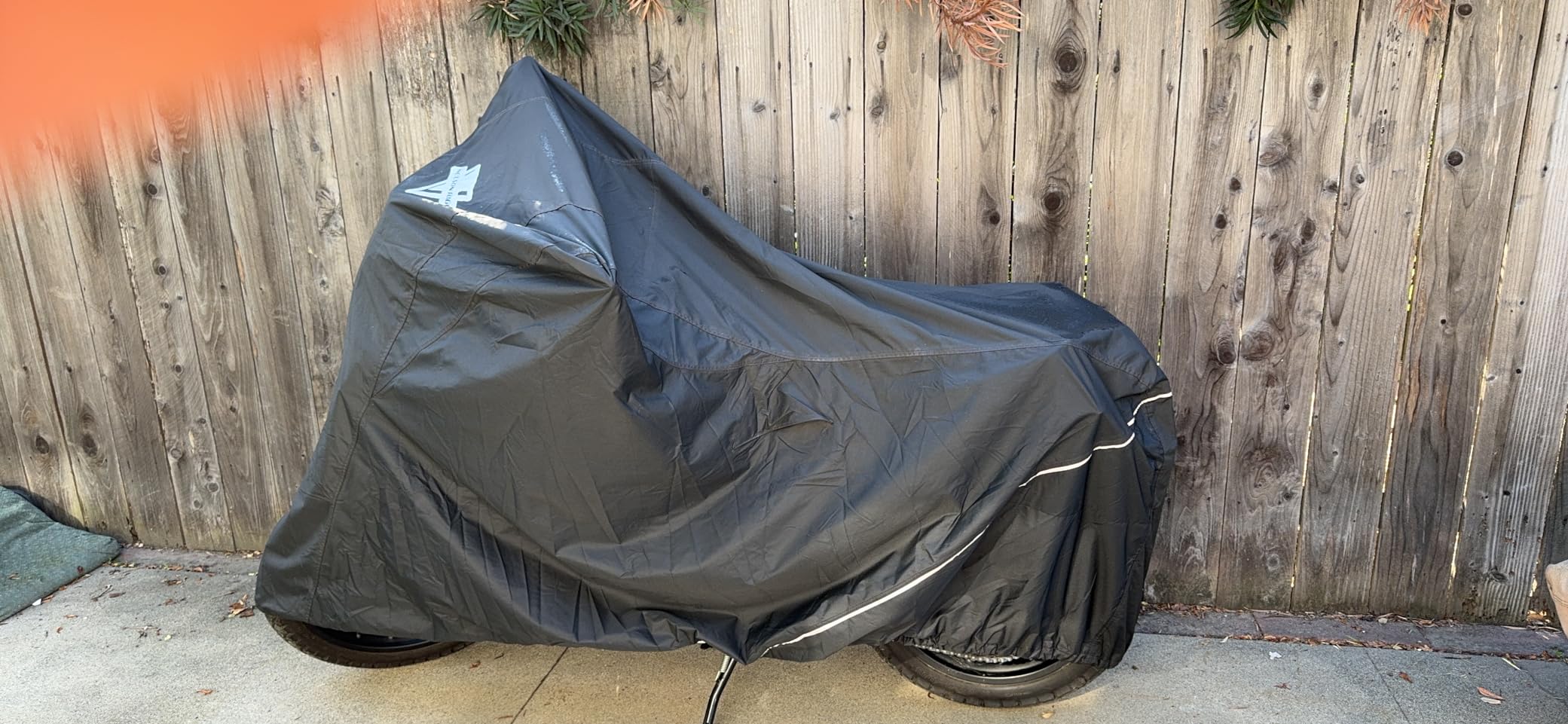 Nelson Rigg USA Defender Extreme Motorcycle Cover; Waterproof; Outdoor All Weather; Fade Resistant; Ventilated; Reflective; Lock Grommets; Storage Bag (X-Large) customer photo 1