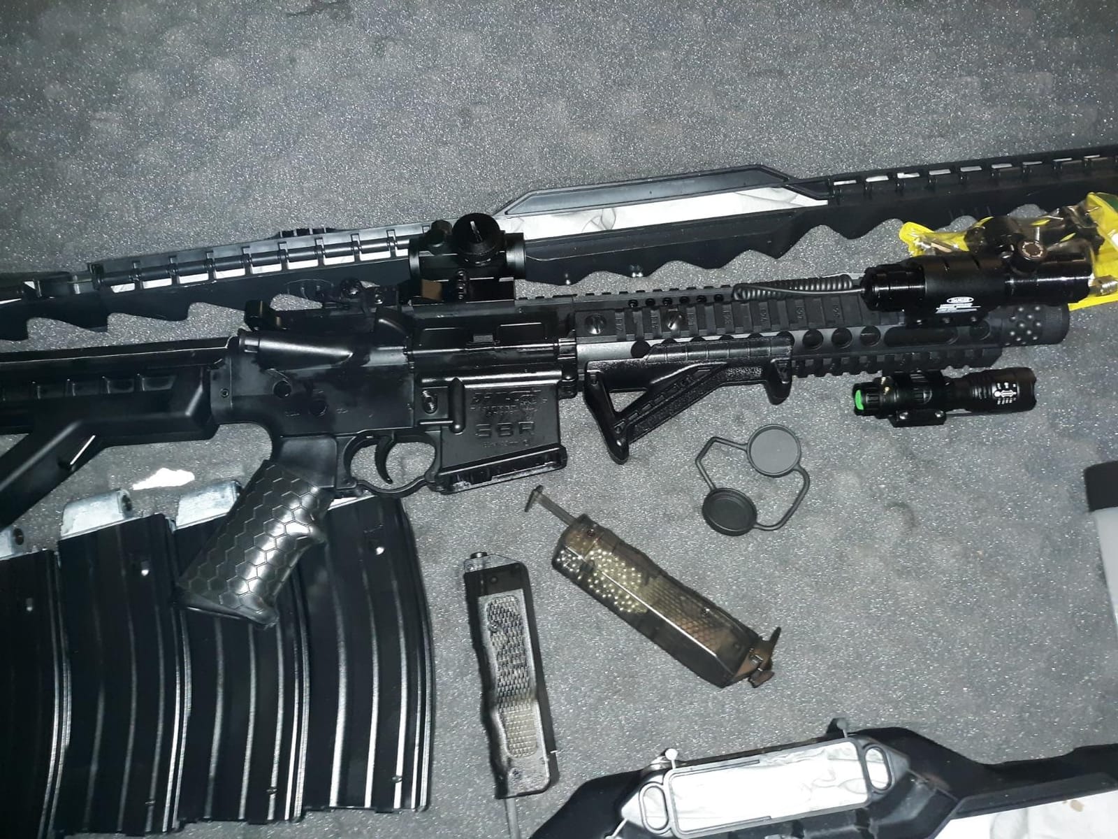 DPMS SBR CO2 BB Air Rifle - 25-Round Mag - 430 FPS - Black | Full/Semi-Auto Action - Adjustable Stock - Co2-Powered Bb Platform customer photo 2