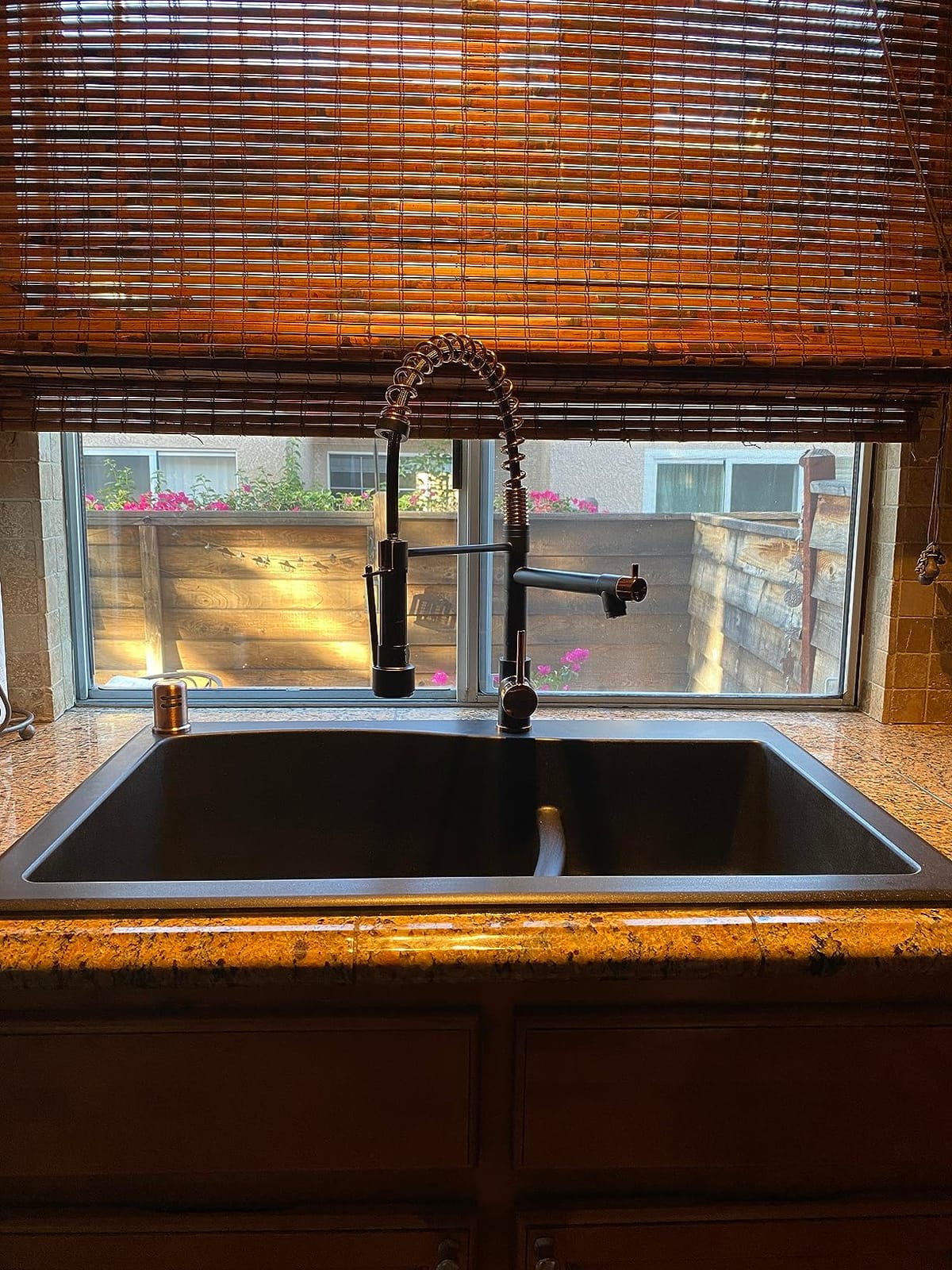 KRAUS Quarza 33-inch Drop-In/Undermount 60/40 Double Bowl Granite Kitchen Sink in White, KGD-442WHITE customer photo 2