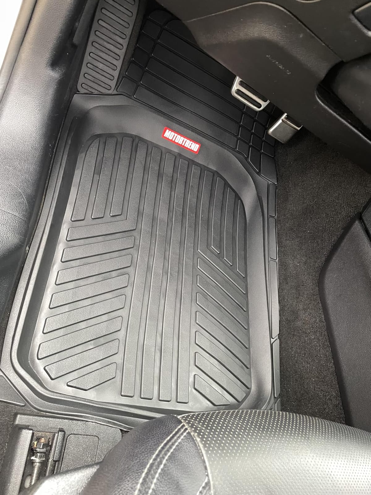 Motor Trend FlexToughXL Floor Mats for Cars Full Set, All-Weather Rubber Automotive Floor Mats, Waterproof Heavy Duty Car Mats, Flexible Floor Liners for Car Truck Van SUV, Car Floor Mats (Black) customer photo 2