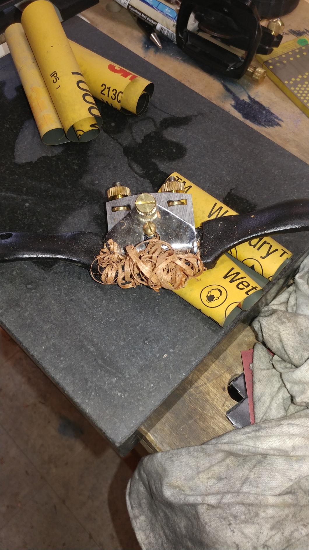 Taytools 469560 Flat Bottom Spokeshave Fine Adjustment 2 Inches Wide High Carbon Blade RC 55-60 9-1/2 Inches Overall customer photo 2