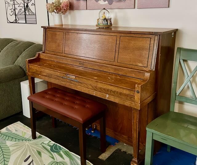 Bonnlo Piano Bench Adjustable with Storage Faux Leather Wooden Seat | Wood Frame, Faux Leather Cushion, Adjustable Height, Hidden Storage, Ideal For Piano, Keyboard Practice And Home Music Room customer photo 2