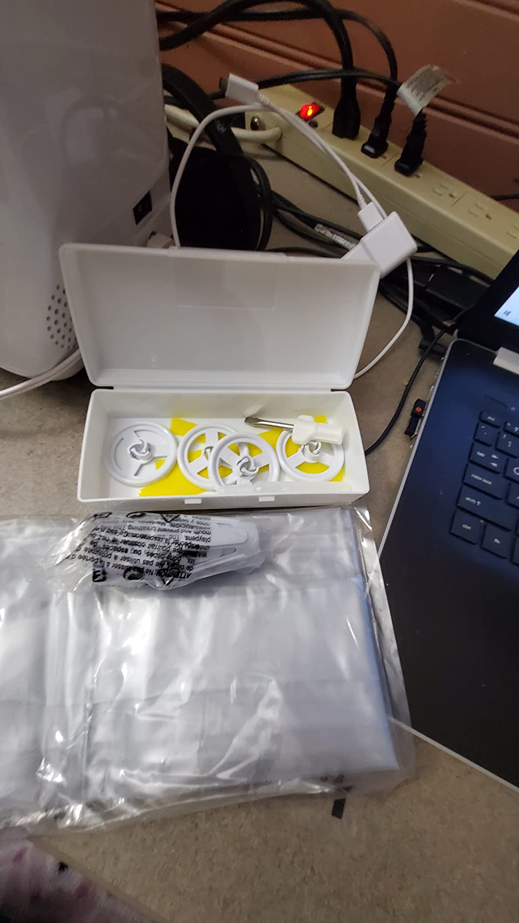 Bernette b42 Funlock Coverstitch Machine customer photo 1