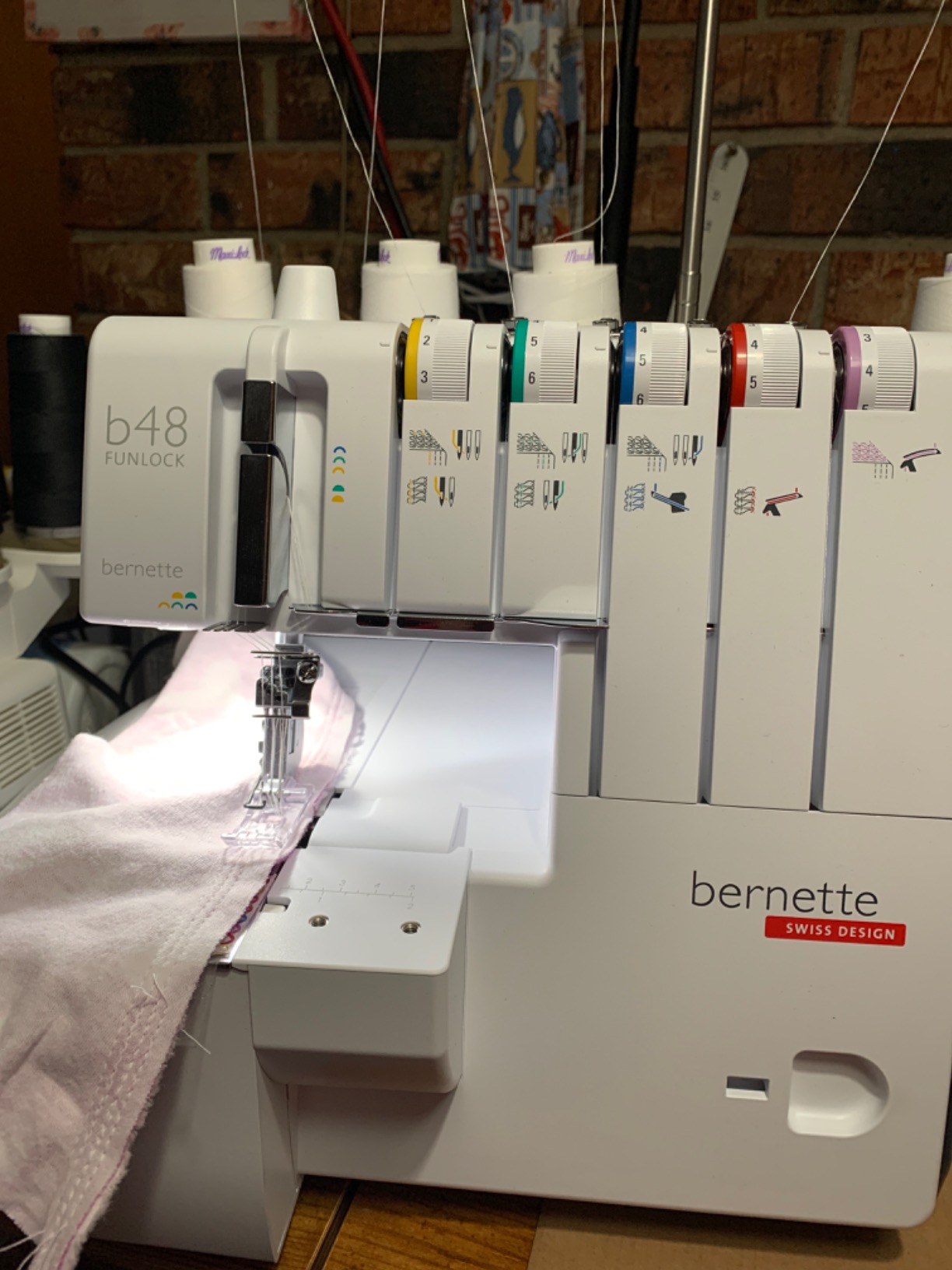 Bernette B48 Funlock Serger Coverstitch Overlock Machine | Heavy Duty Sewing Quilting Performance for Beginners and Professionals customer photo 1