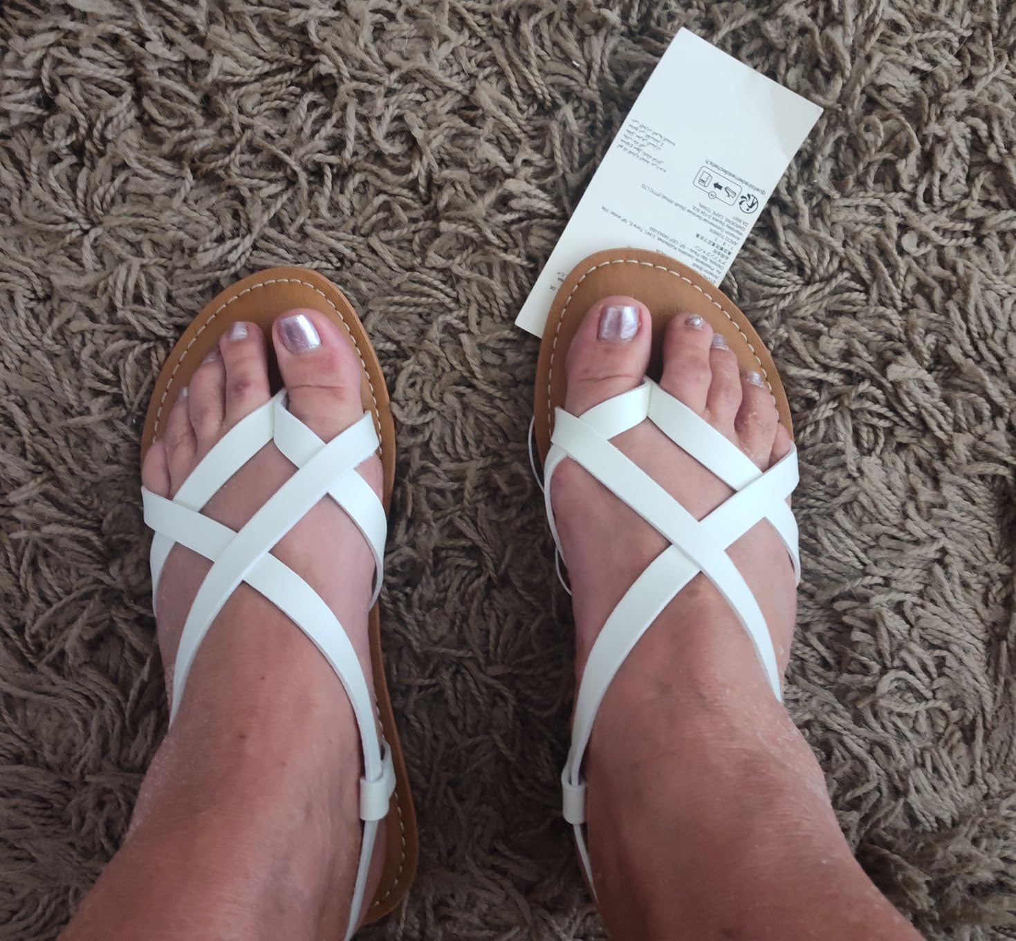 Amazon Essentials Women's Casual Strappy Sandal customer photo 1