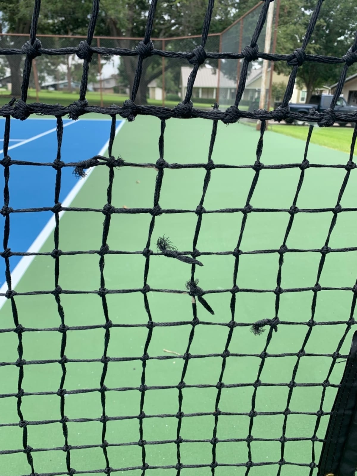 Aoneky Professional Tennis Net 42 ft, Outdoor Replacement Net with 4mm Braided PE & 6mm Steel Cable, 800lbs Break Strength, Includes Carrying Bag, Lacing Rods, Center Strap customer photo 1