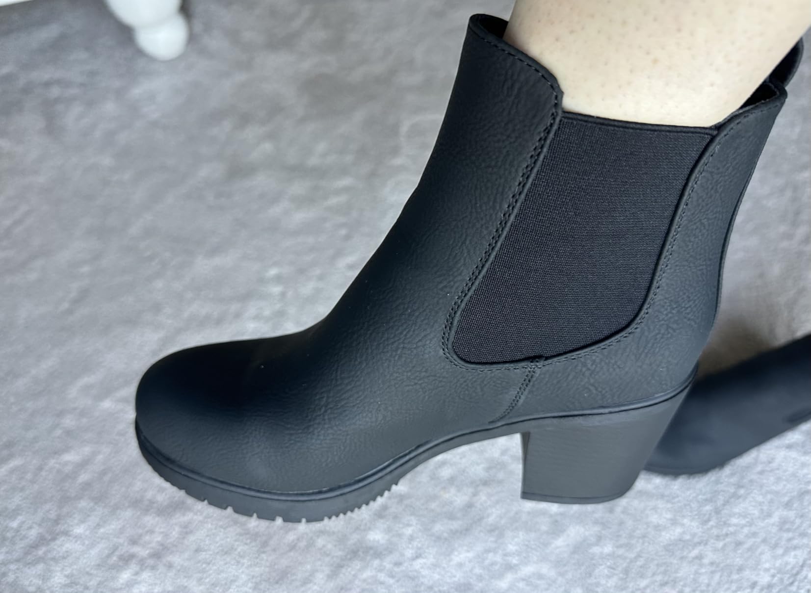 DREAM PAIRS Women's Chelsea Ankle Boots Fall Booties Shoes | High Chunky Block Heel Slip On Ankle Booties,Elastic Heeled Short Booties,fashion chelsea design Suitable for Casual Outings customer photo 1