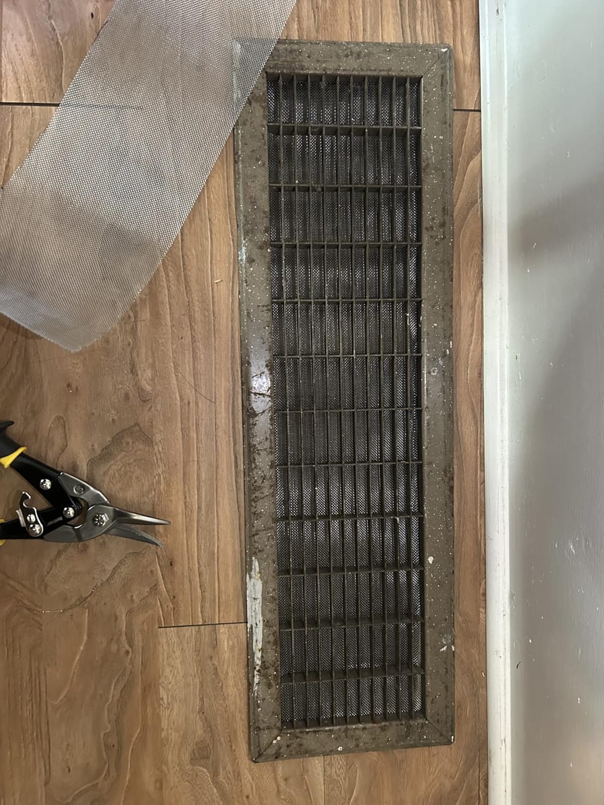 HURRICANE 10 inch Aviation Tin Snips, Straight Cut Metal Shears with Non-Slip Tyregrip Handle, Cr-V Steel Blades customer photo 1