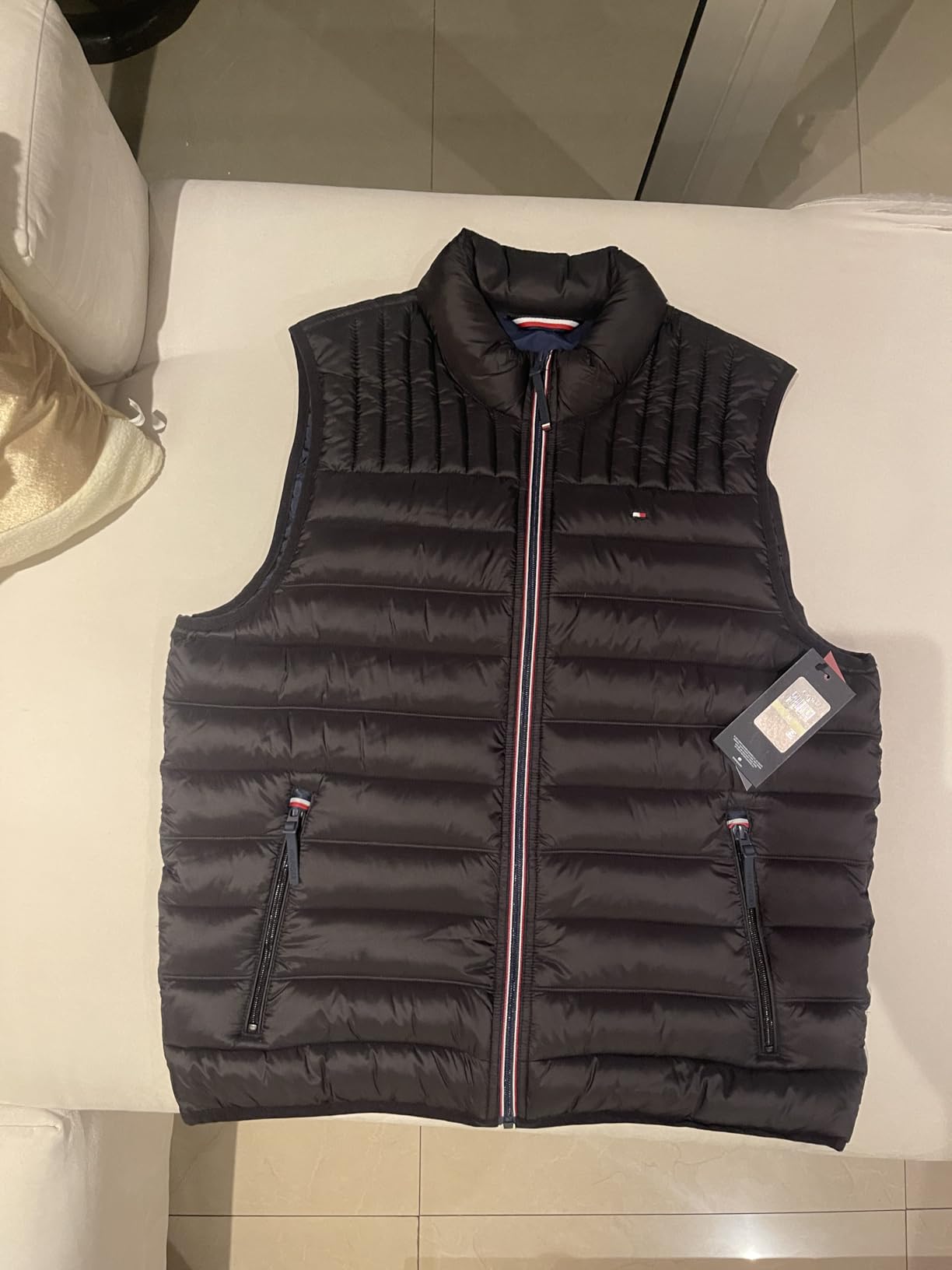 Tommy Hilfiger Men's Lightweight Packable Puffer Vest Jacket (Standard and Big & Tall) customer photo 2