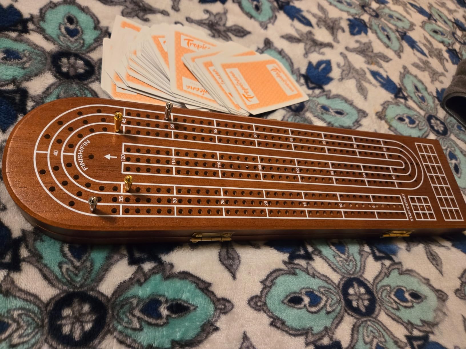 Juegoal Wood Cribbage Board Game Set 3 Tracks with Metal Pegs, Cards, Storage Area customer photo 2
