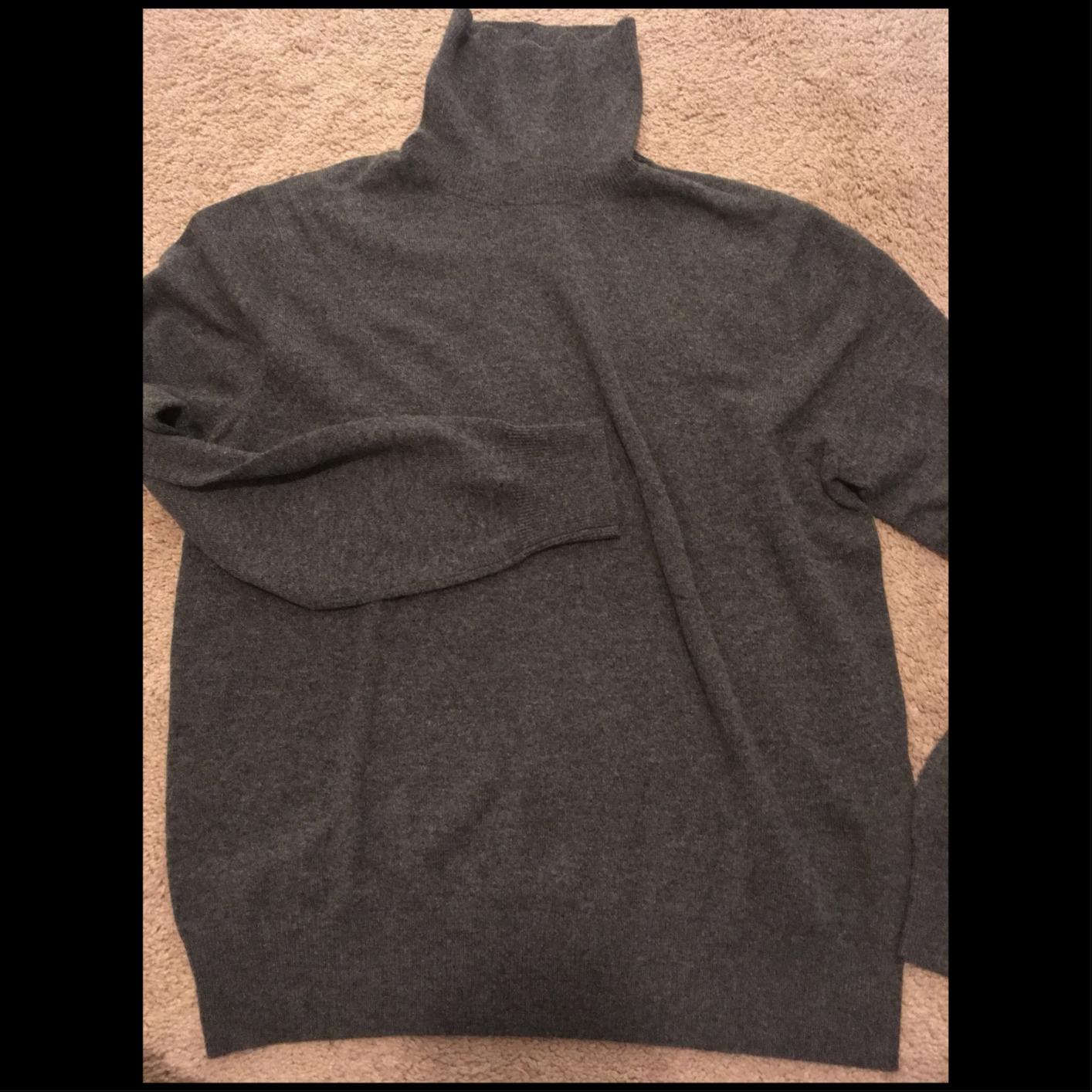 Cashmeren Men's Essential Knit Turtleneck Sweater 100% Merino Wool Long Sleeve Roll Neck Pullover customer photo 2