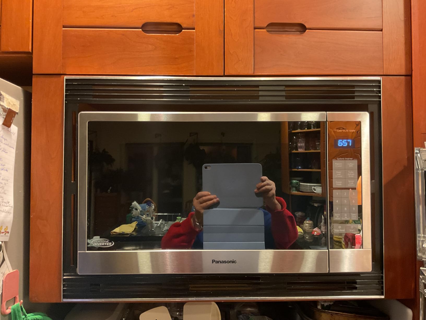 Panasonic Microwave Oven, Stainless Steel Countertop/Built-In Cyclonic Wave with Inverter Technology and Genius Sensor, 2.2 Cu. Ft, 1250W, NN-SN97JS (Silver) customer photo 2