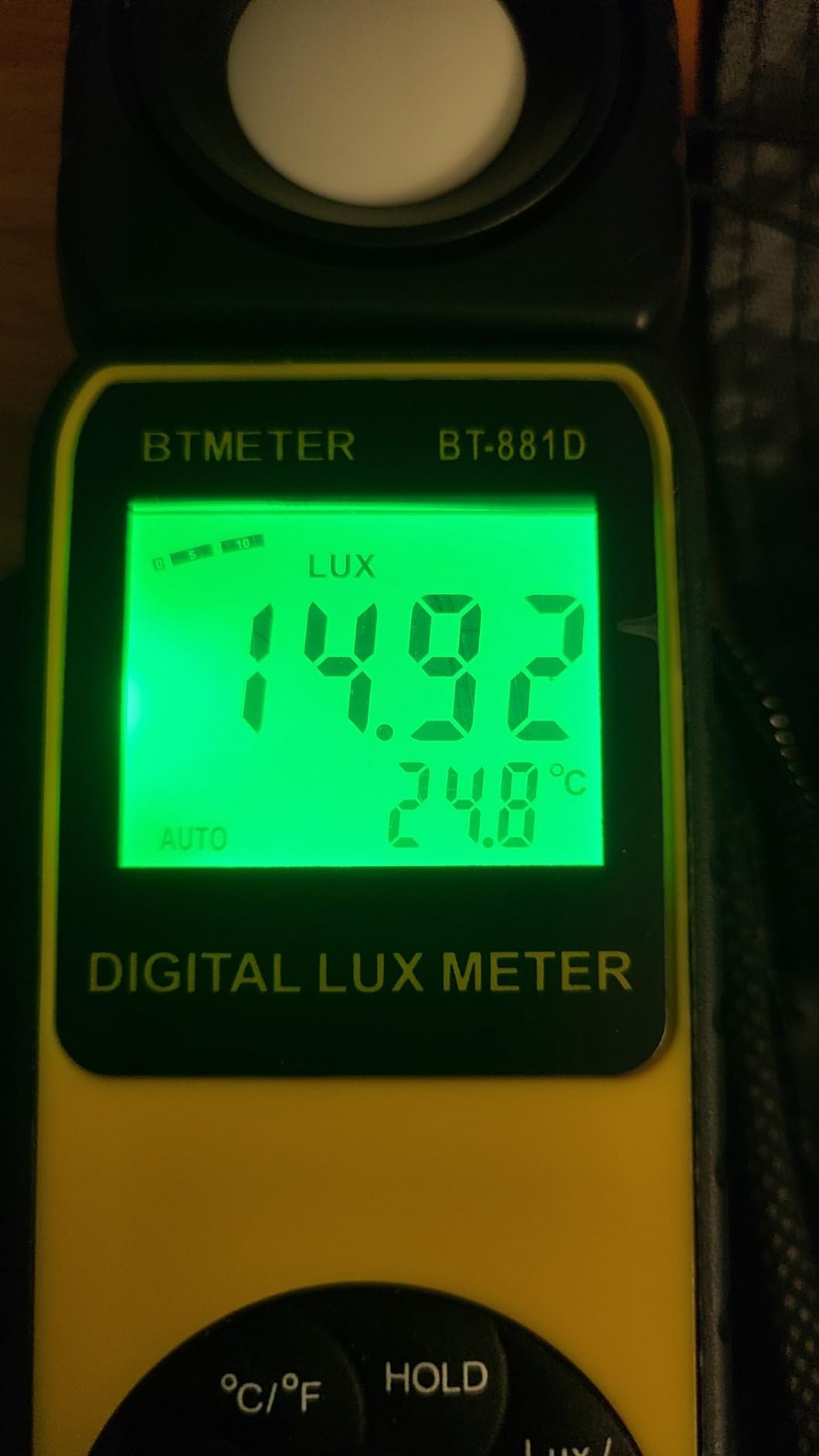 BTMETER BT-881D Digital Illuminance Light Meter, Measure Lights 0.01~400,000 Lux (0.01~40,000 FC) Foot Candles Luxmeter with 270º Rotated Sensor for Plants LED Lights Indoor Outdoor Light Tester customer photo 2