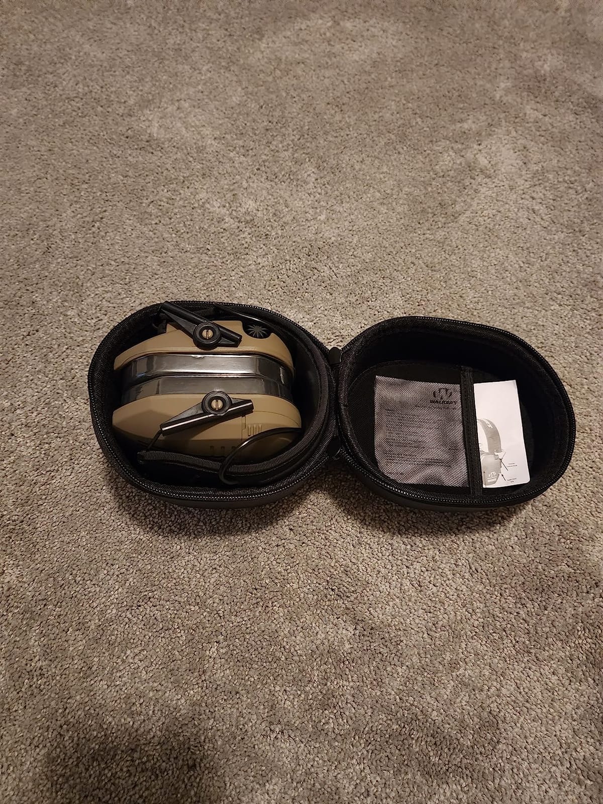 Walker's Razor Slim Electronic Earmuffs with Protective Case customer photo 2