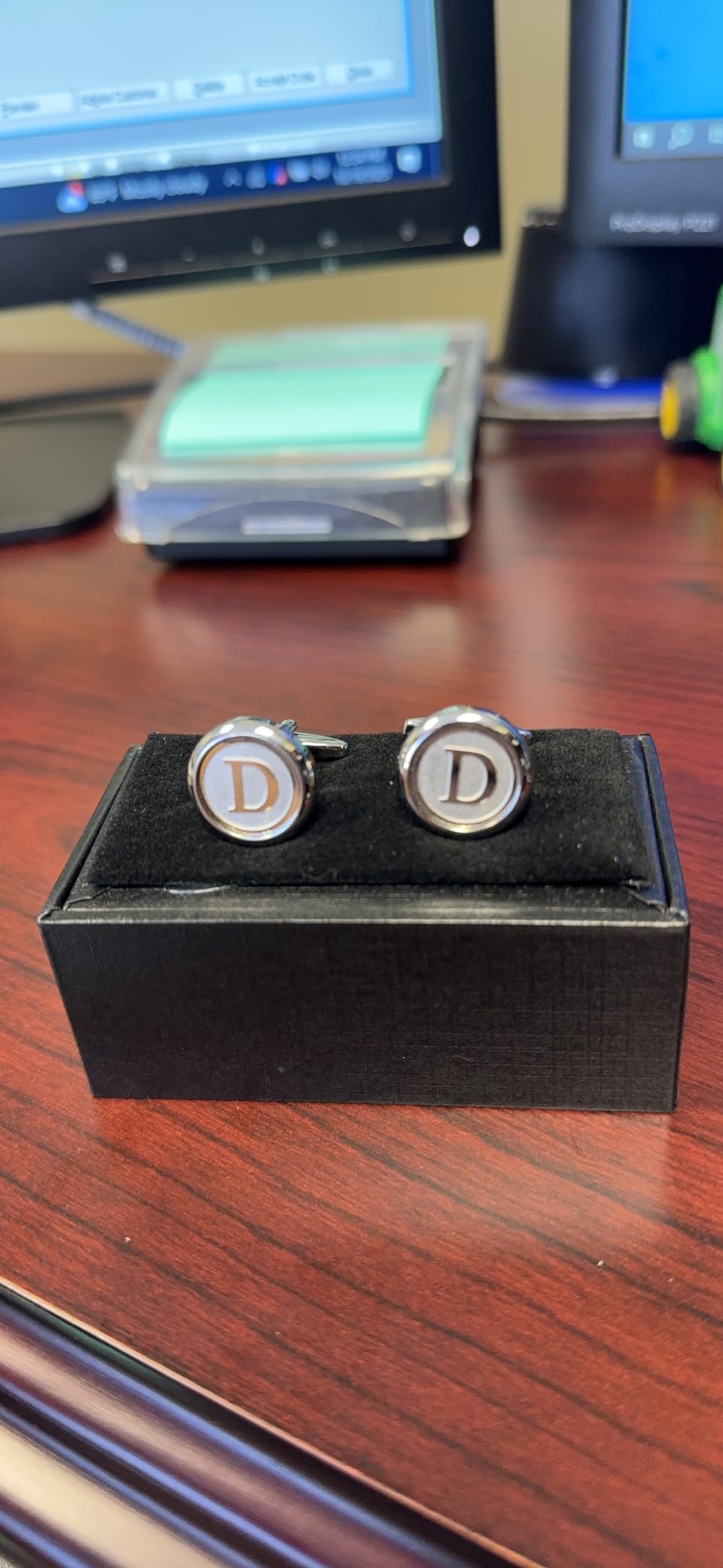 Mens Classic Stainless Steel Initial Cufflinks 26 Alphabet Initial Letter Cufflinks Business Wedding Shirts A-Z customer photo 2