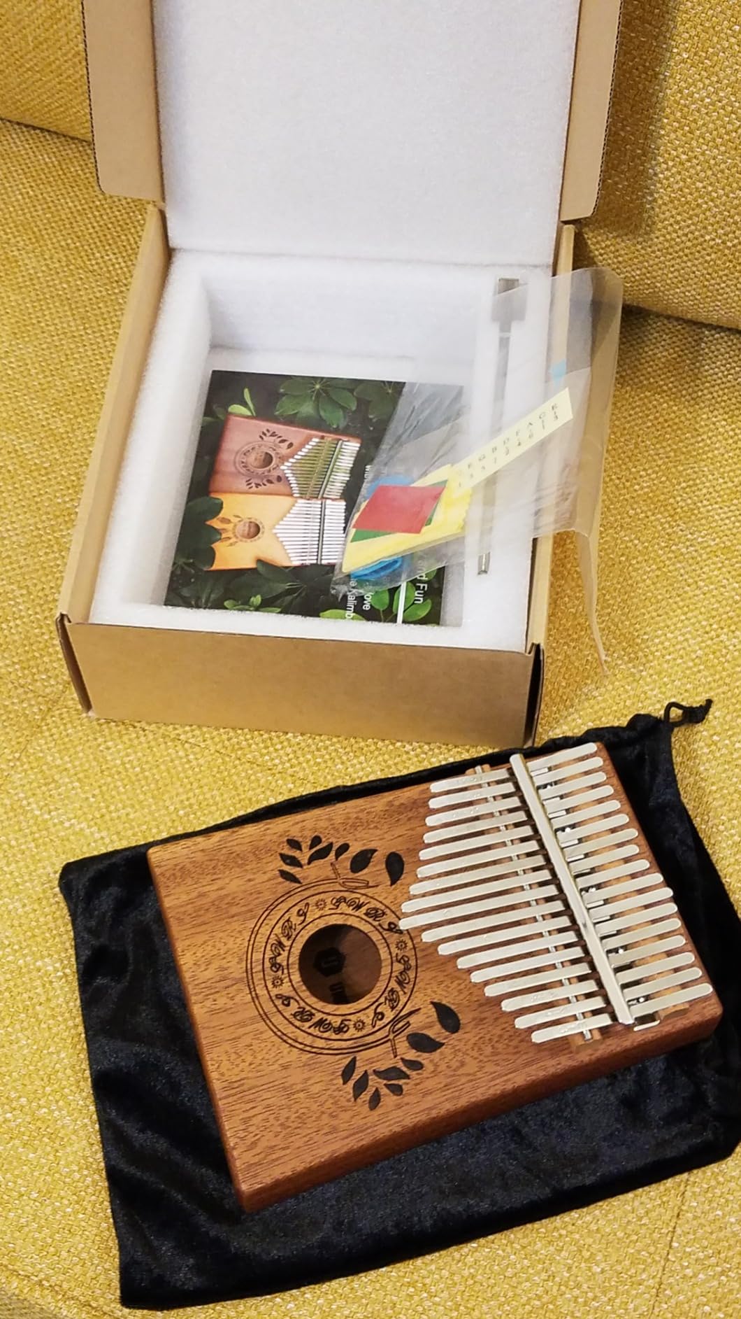 UNOKKI 17-Key Kalimba Thumb Piano - Portable Mahogany Percussion Mbira Instrument - Beginner Tuning Set, Music Instruments for Gift - Light Brown customer photo 2