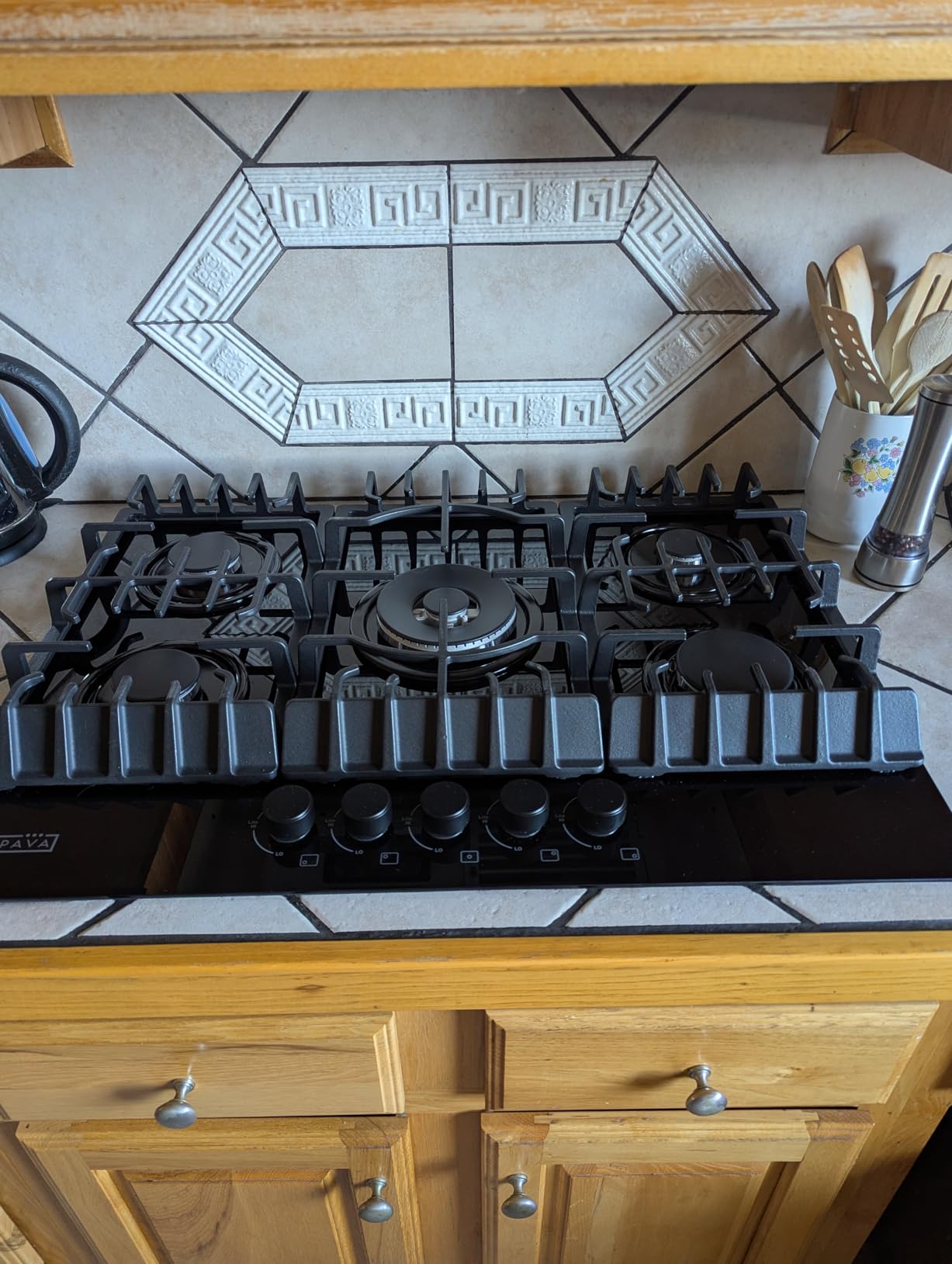 Empava 30 in. Gas Stove Cooktop 5 Italy Sabaf Sealed Burners | NG/LPG Convertible in Black Tempered Glass customer photo 2